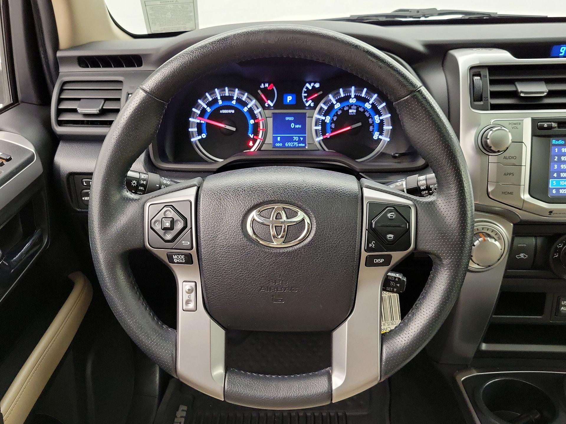 Thumbnail: 2018 Toyota 4Runner - 10