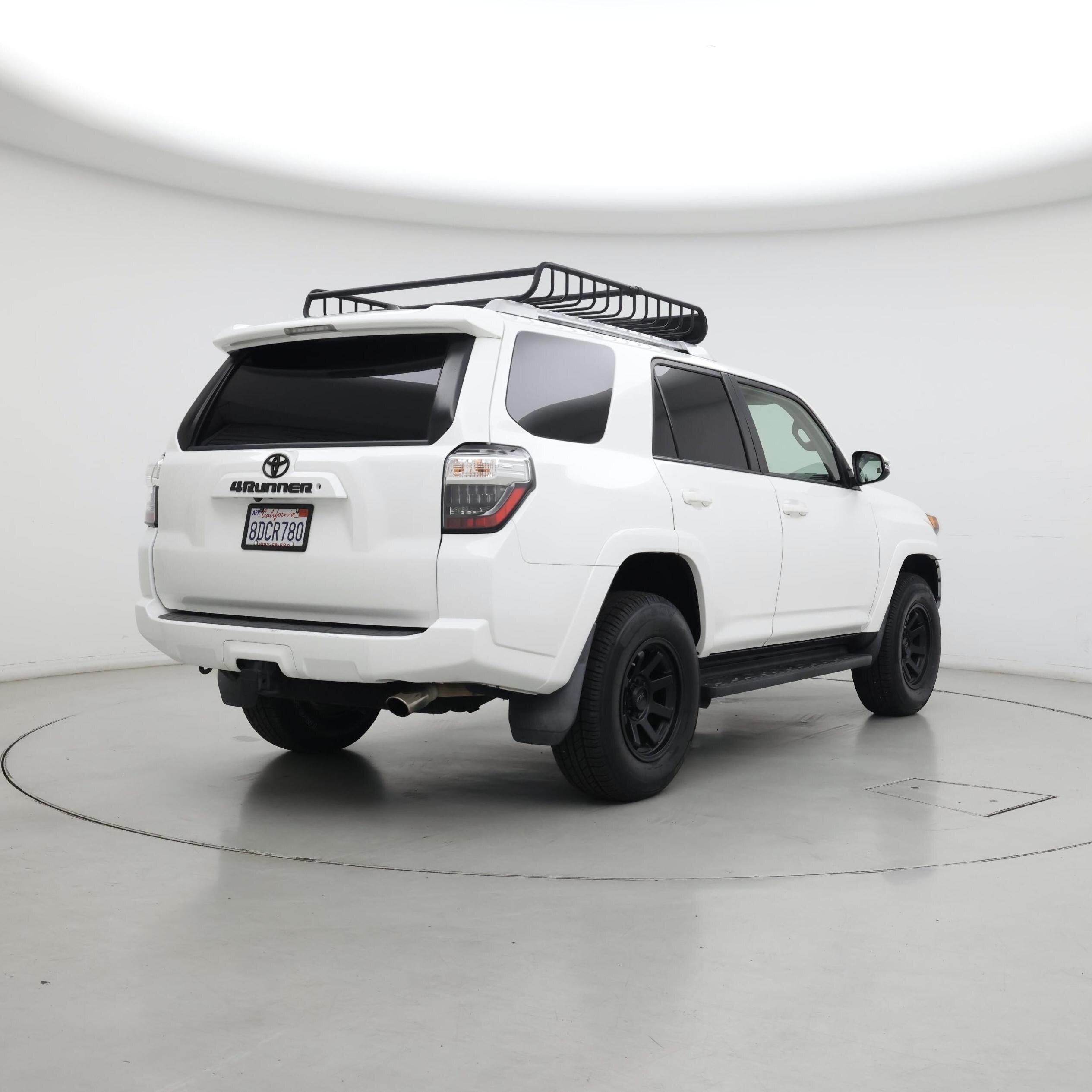 Thumbnail: 2018 Toyota 4Runner - 8
