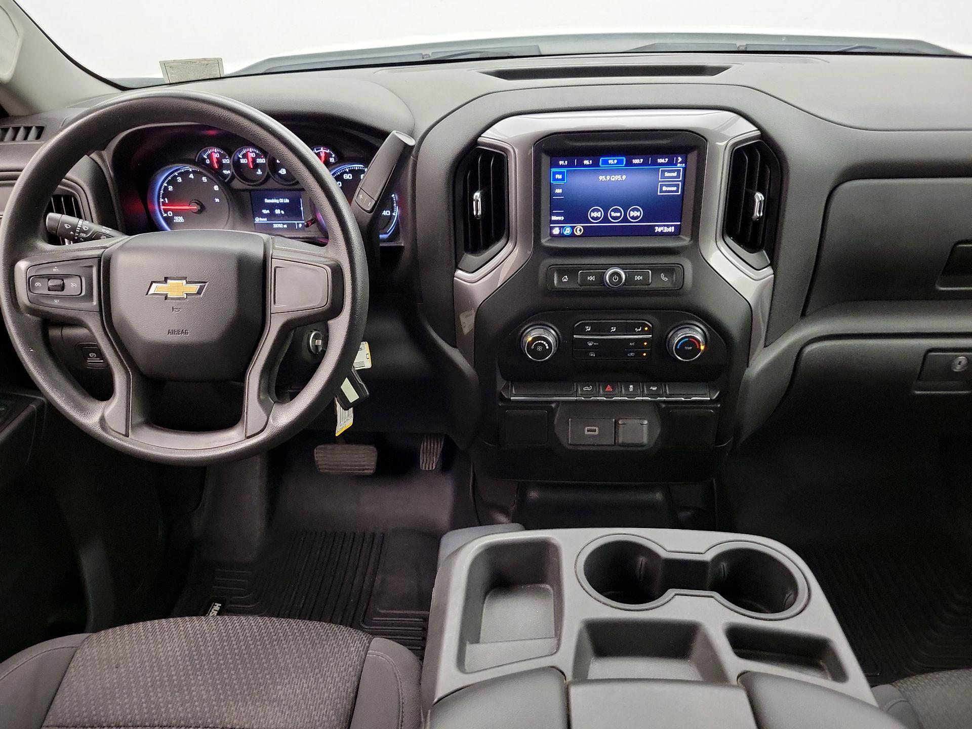 Thumbnail: 2020 Chevrolet Silverado 1500 - 9