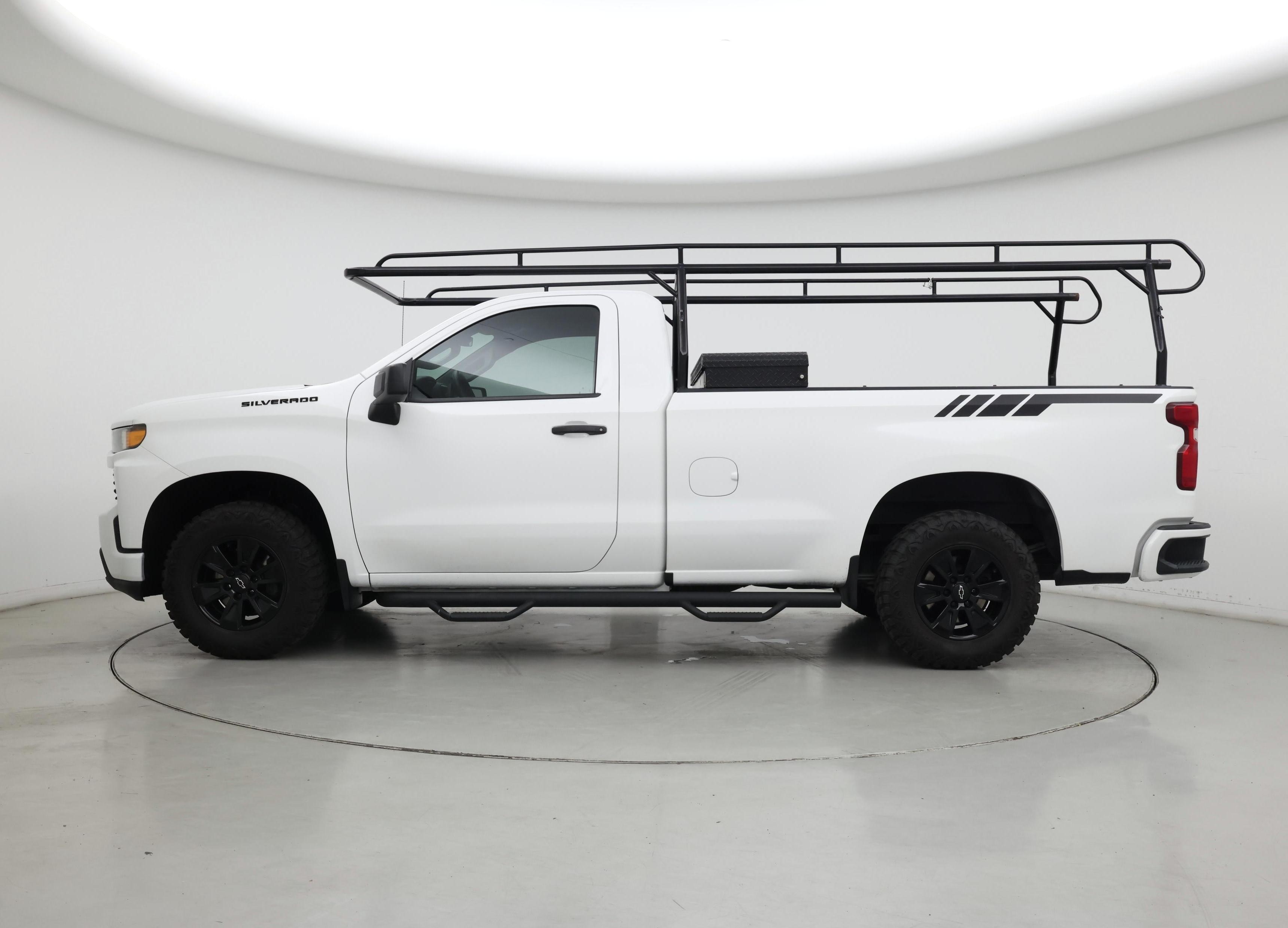 Thumbnail: 2020 Chevrolet Silverado 1500 - 3