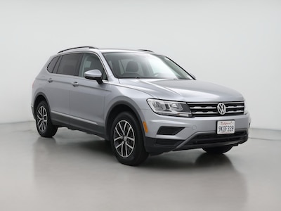 Silver 2020 Volkswagen Tiguan SE