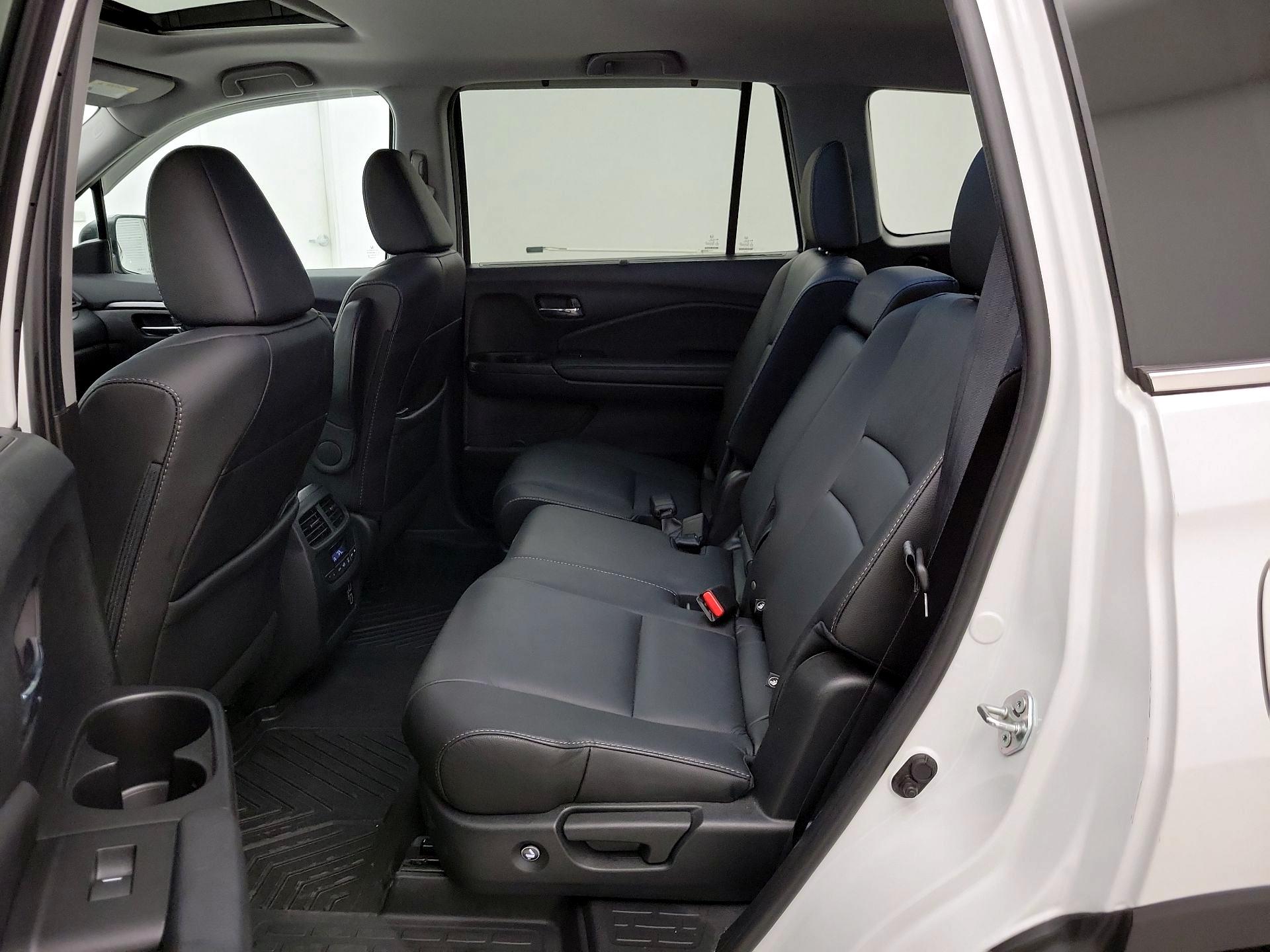 Thumbnail: 2021 Honda Pilot - 20