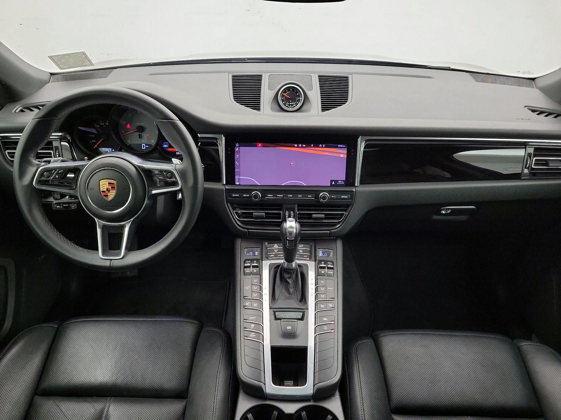 Thumbnail: 2020 Porsche Macan - 9