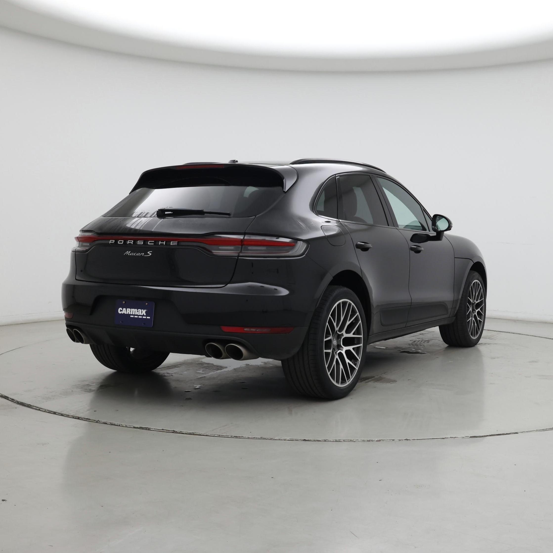 Thumbnail: 2020 Porsche Macan - 8