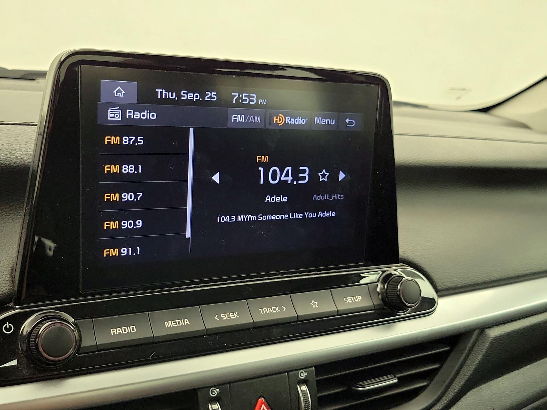 Thumbnail: 2023 Kia Forte - 15
