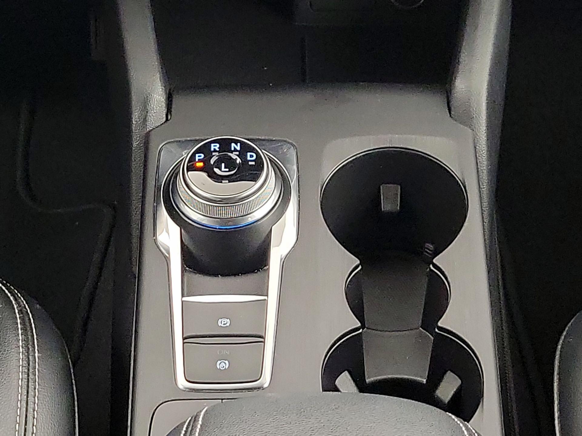Thumbnail: 2020 Ford Escape - 18
