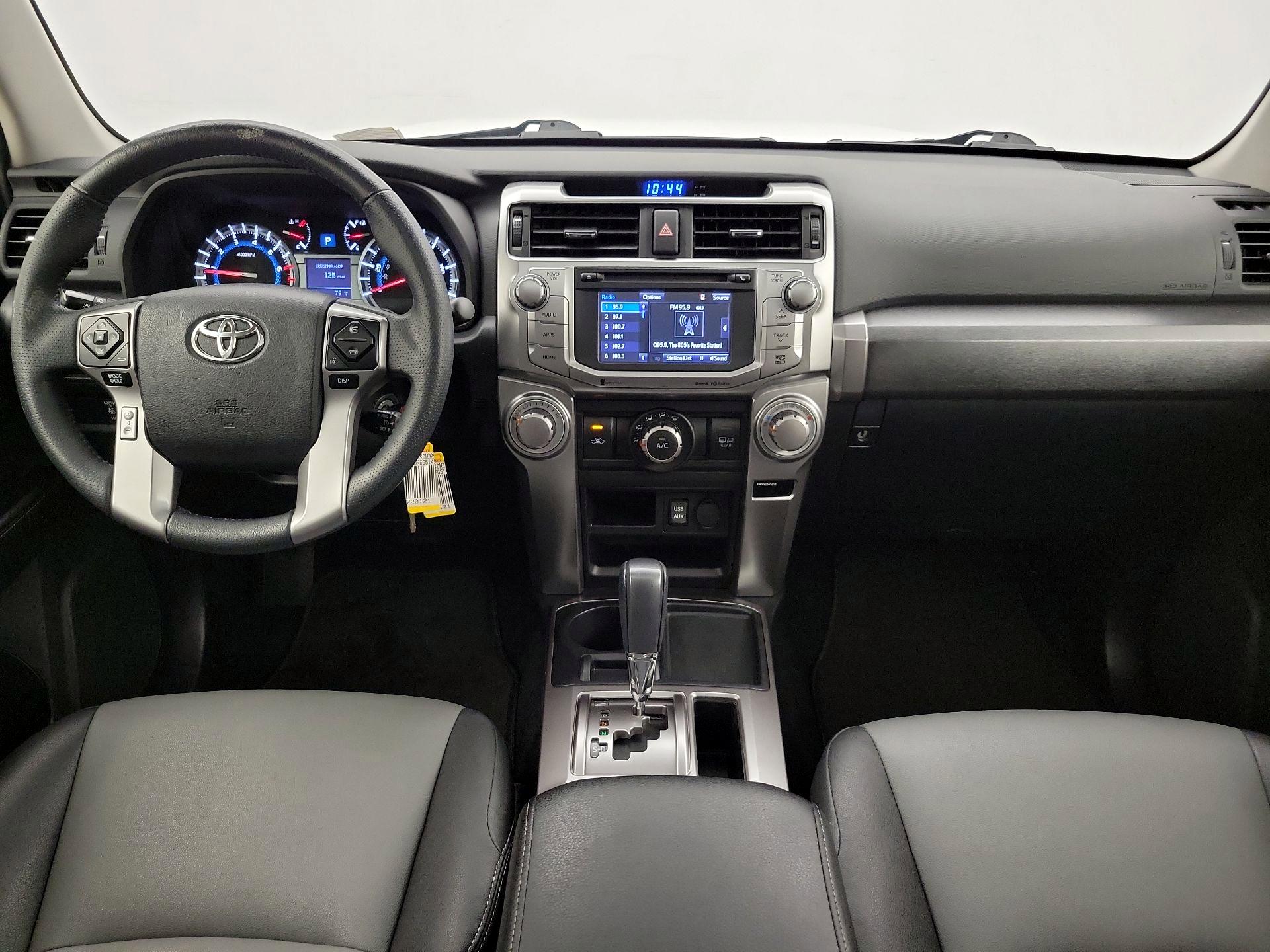 Thumbnail: 2016 Toyota 4Runner - 9