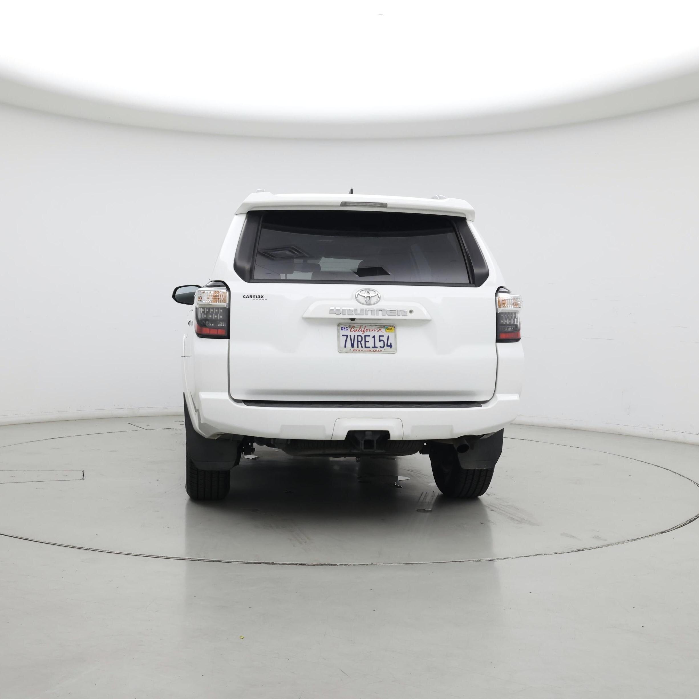 Thumbnail: 2016 Toyota 4Runner - 6