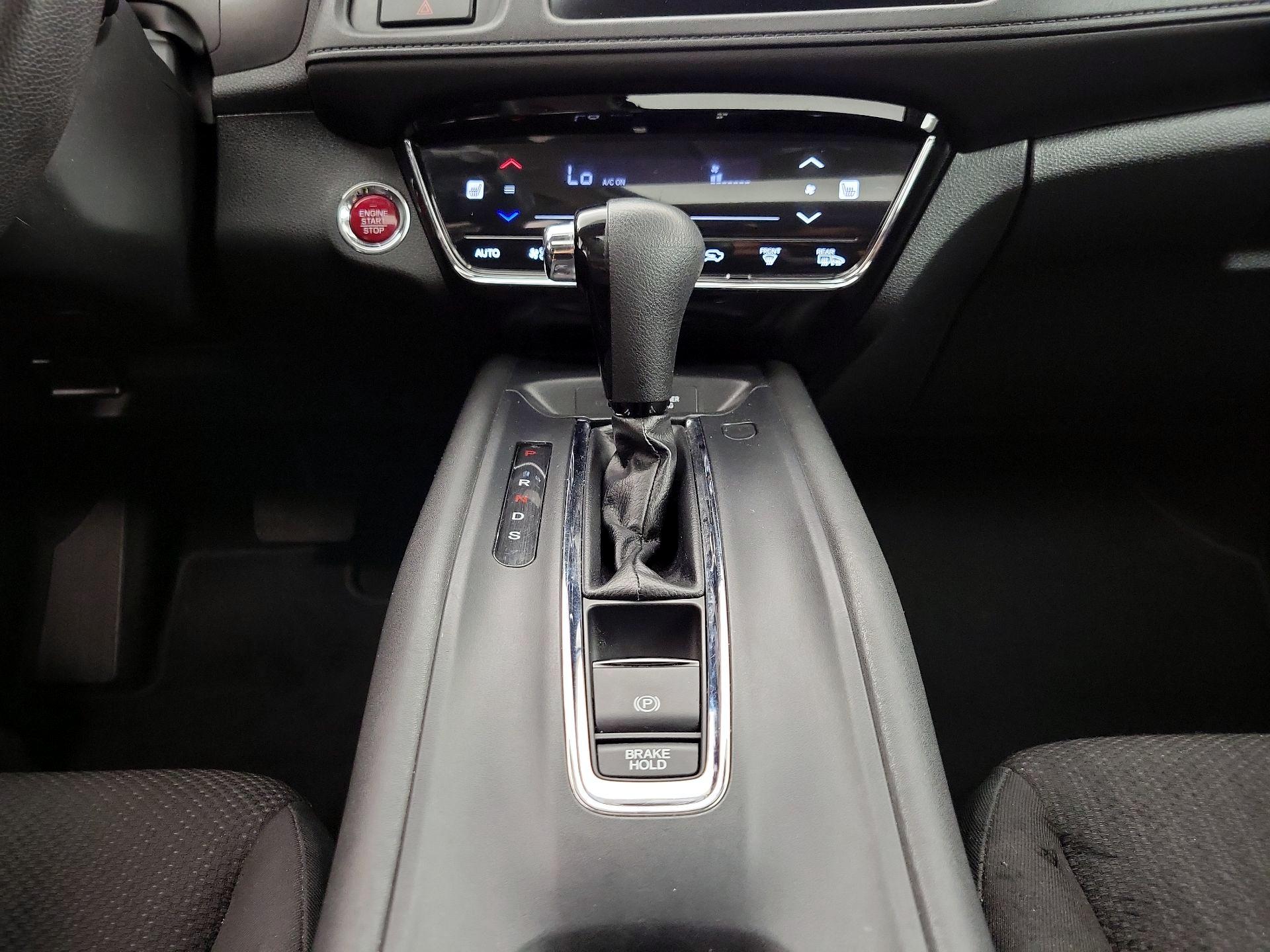 Thumbnail: 2017 Honda HR-V - 17