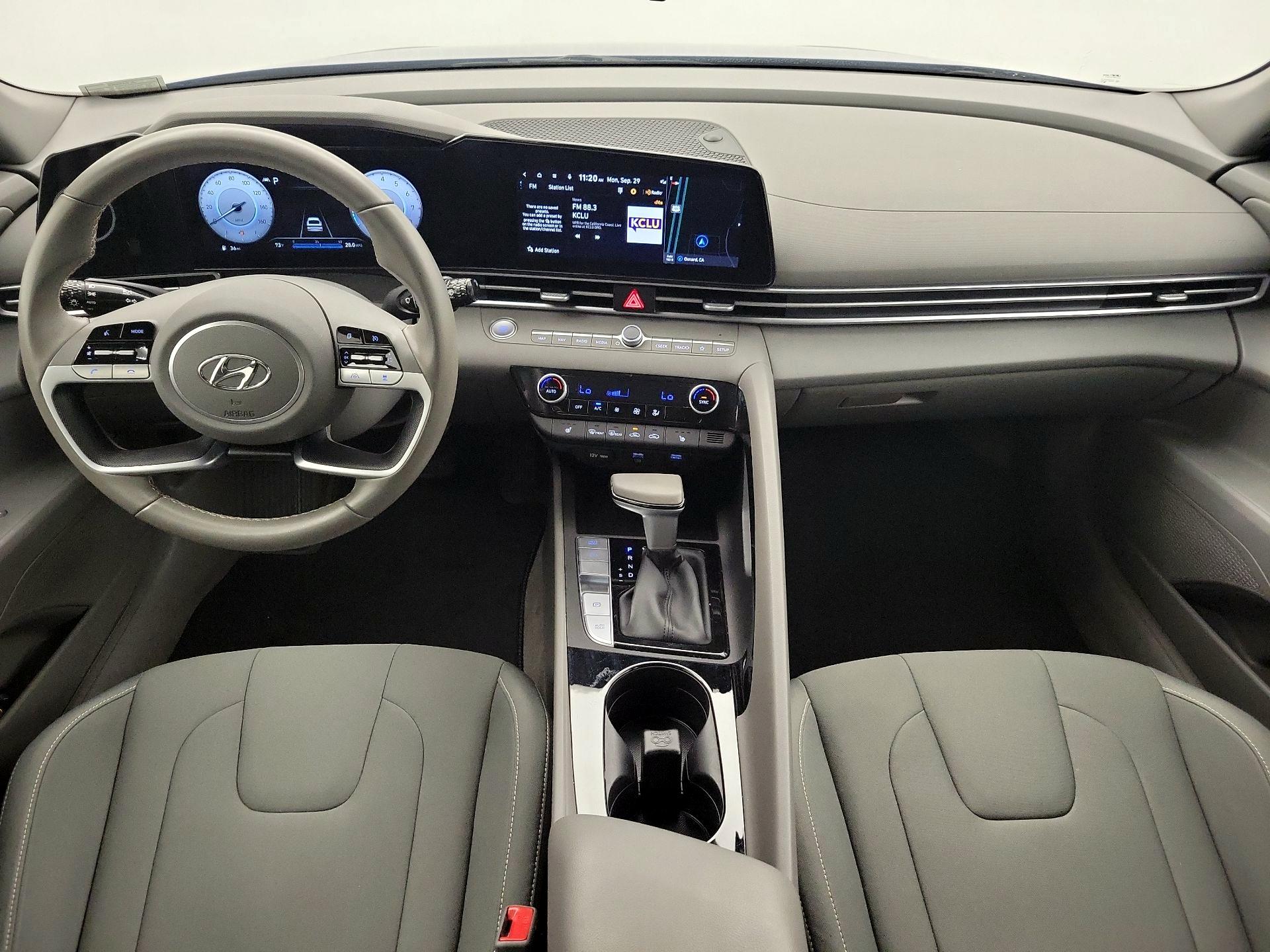 Thumbnail: 2023 Hyundai Elantra - 9