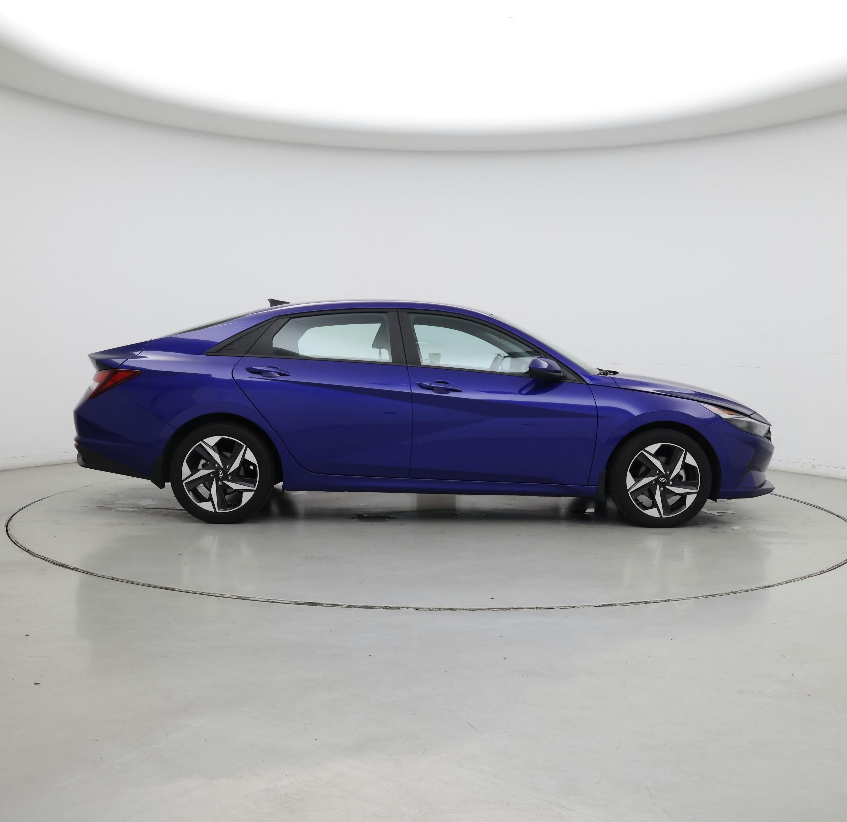 Thumbnail: 2023 Hyundai Elantra - 7