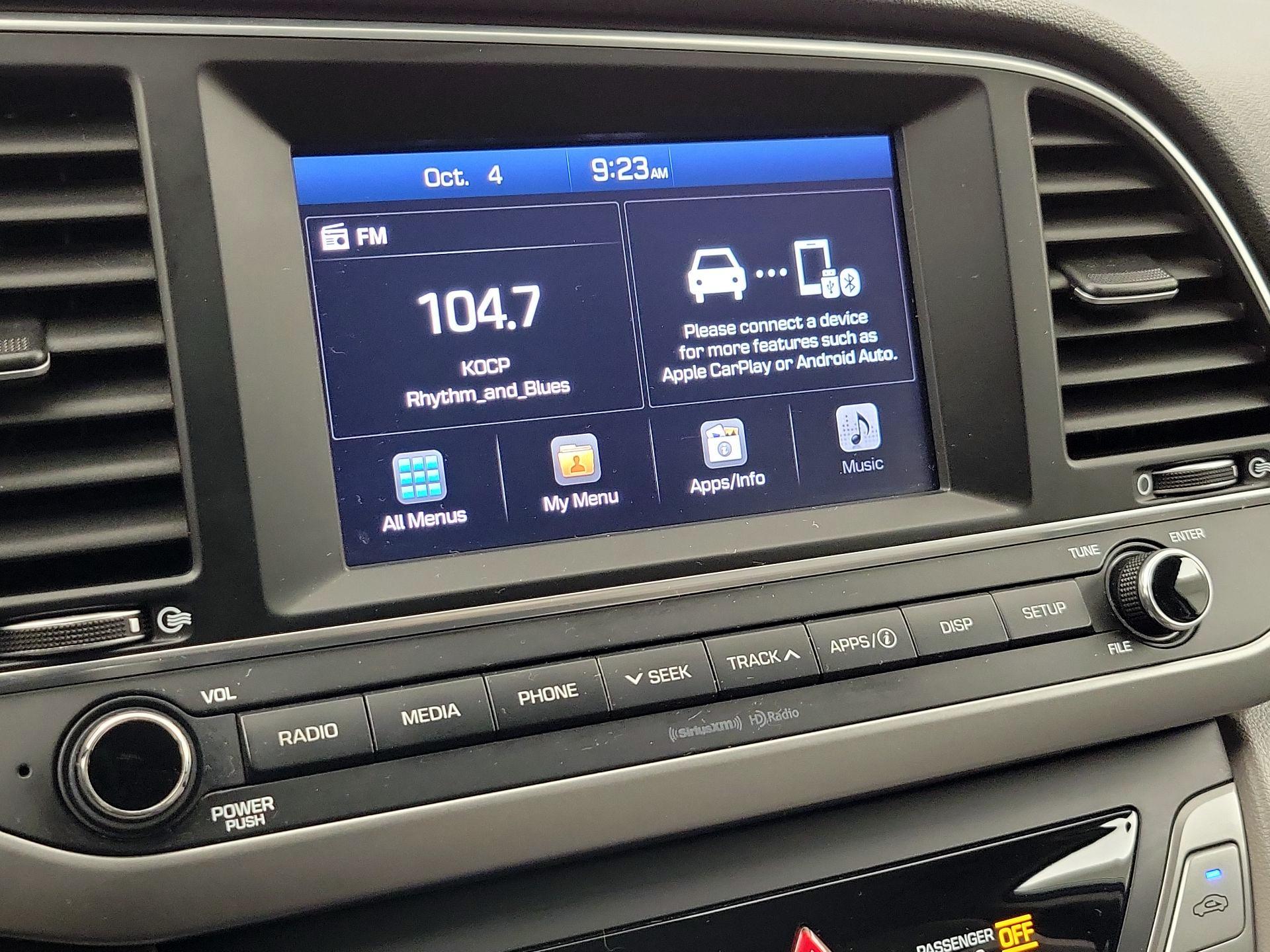 Thumbnail: 2017 Hyundai Elantra - 15