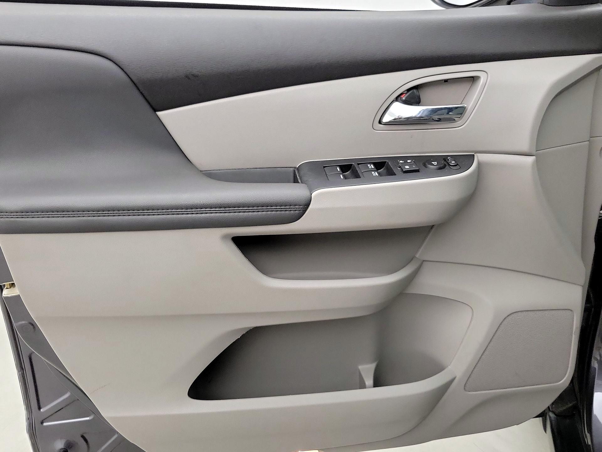 Thumbnail: 2016 Honda Odyssey - 12