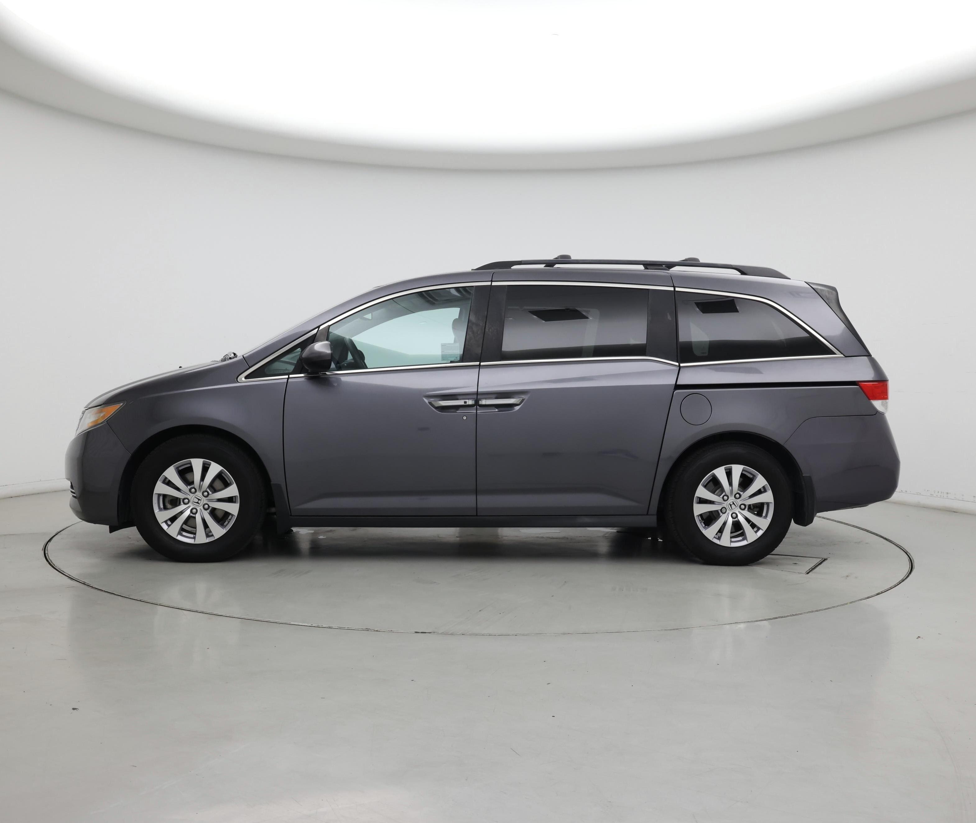 Thumbnail: 2016 Honda Odyssey - 3
