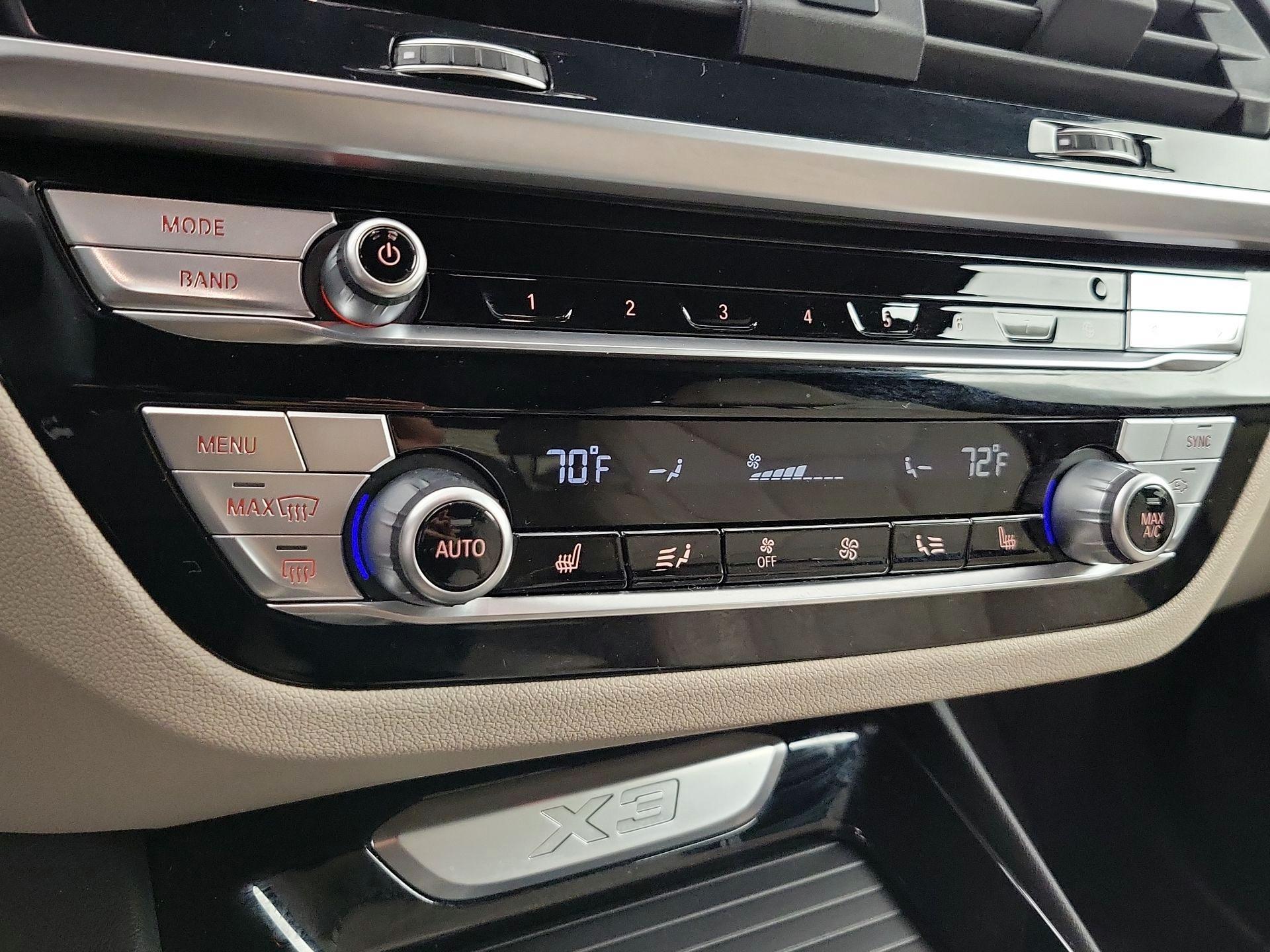 Thumbnail: 2021 BMW X3 - 17
