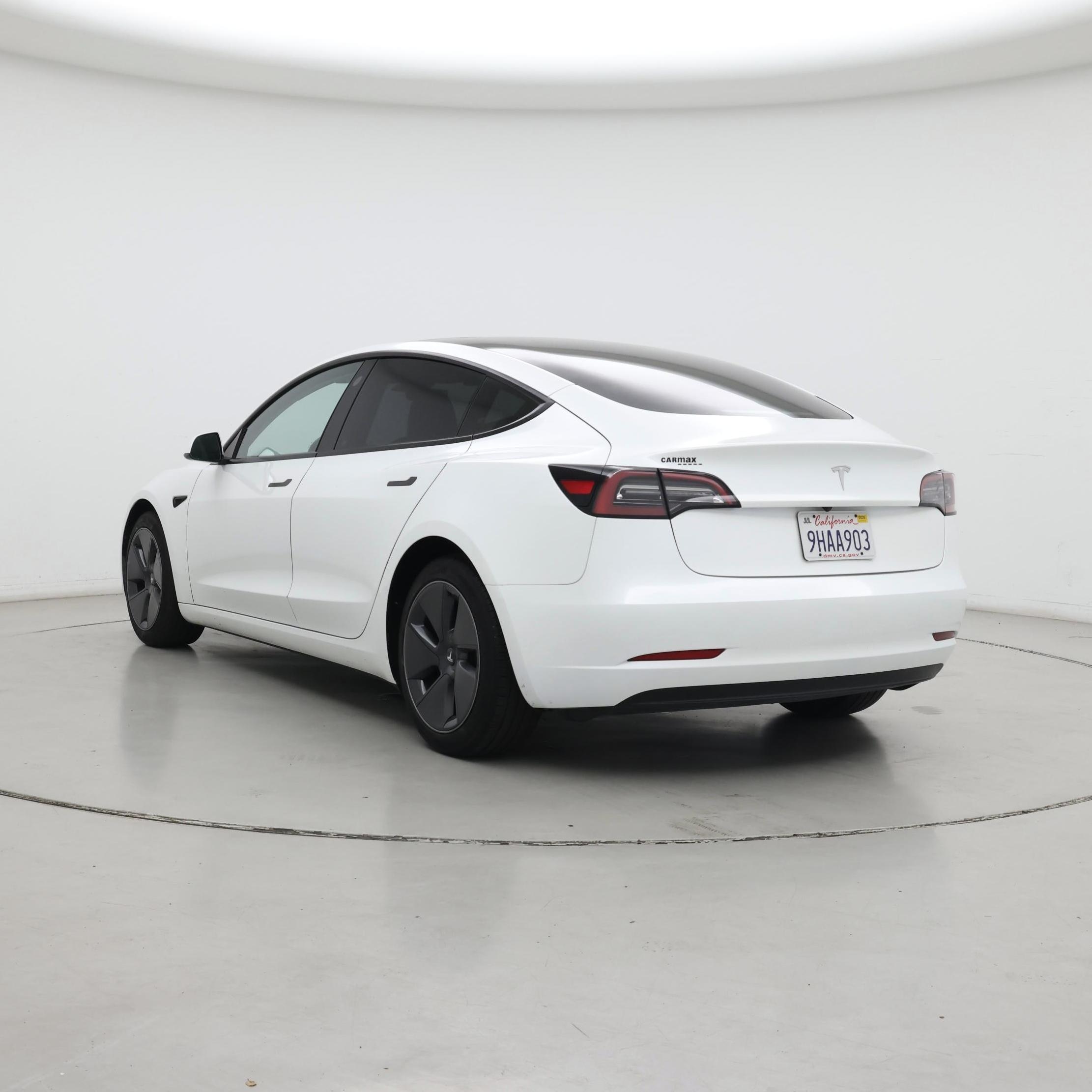 Thumbnail: 2023 Tesla Model 3 - 2