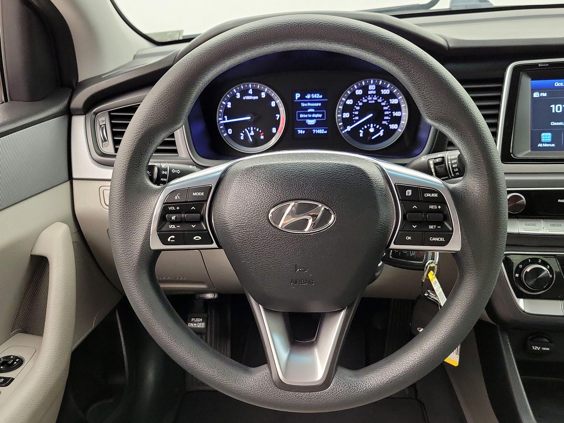 Thumbnail: 2018 Hyundai Sonata - 10