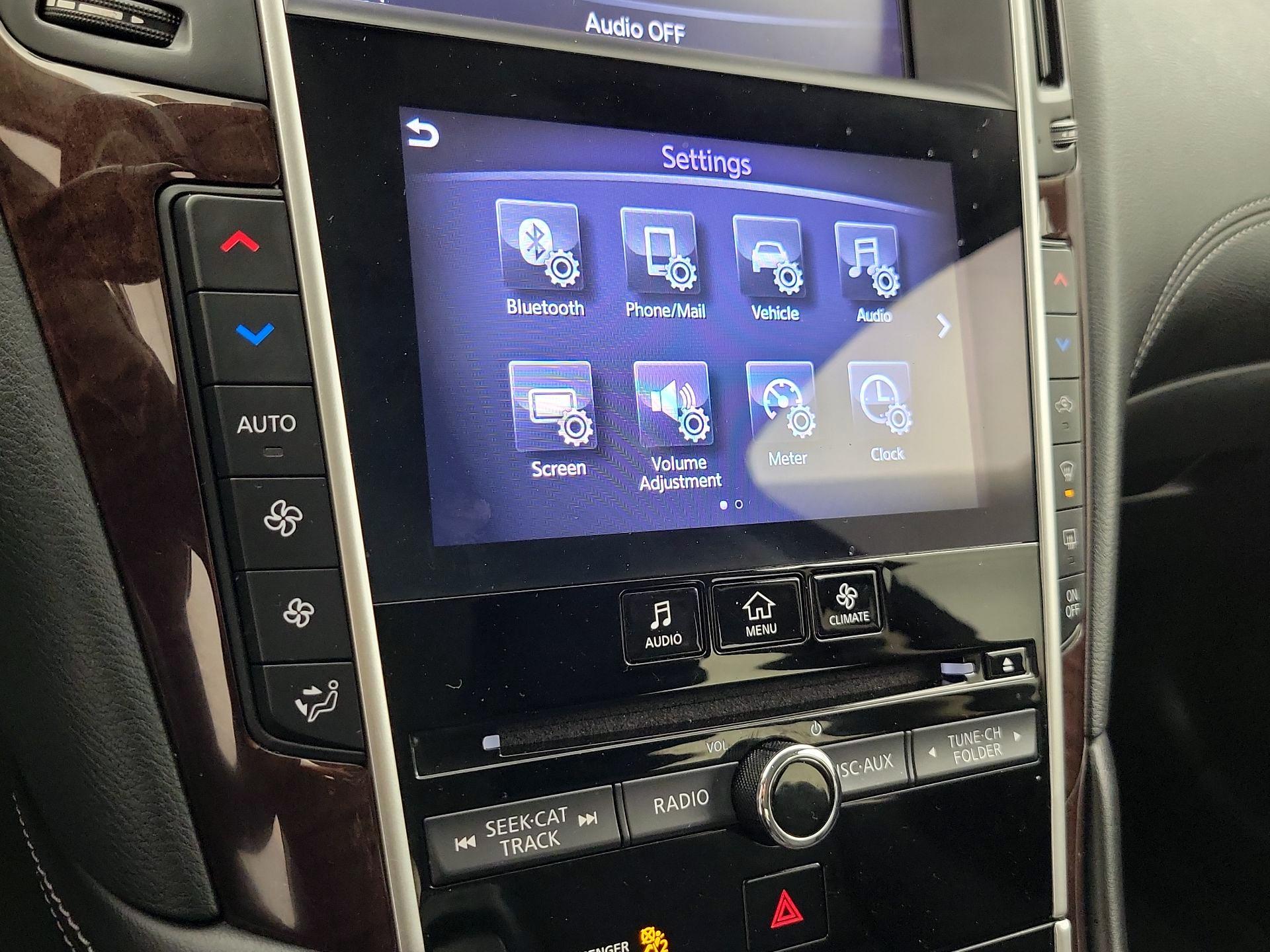 Thumbnail: 2019 INFINITI Q50 - 16