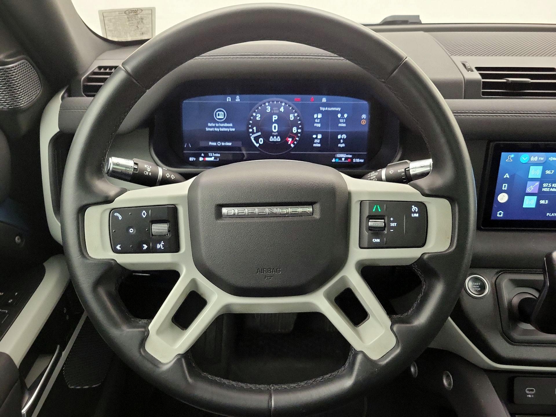 Thumbnail: 2022 Land Rover Defender - 10