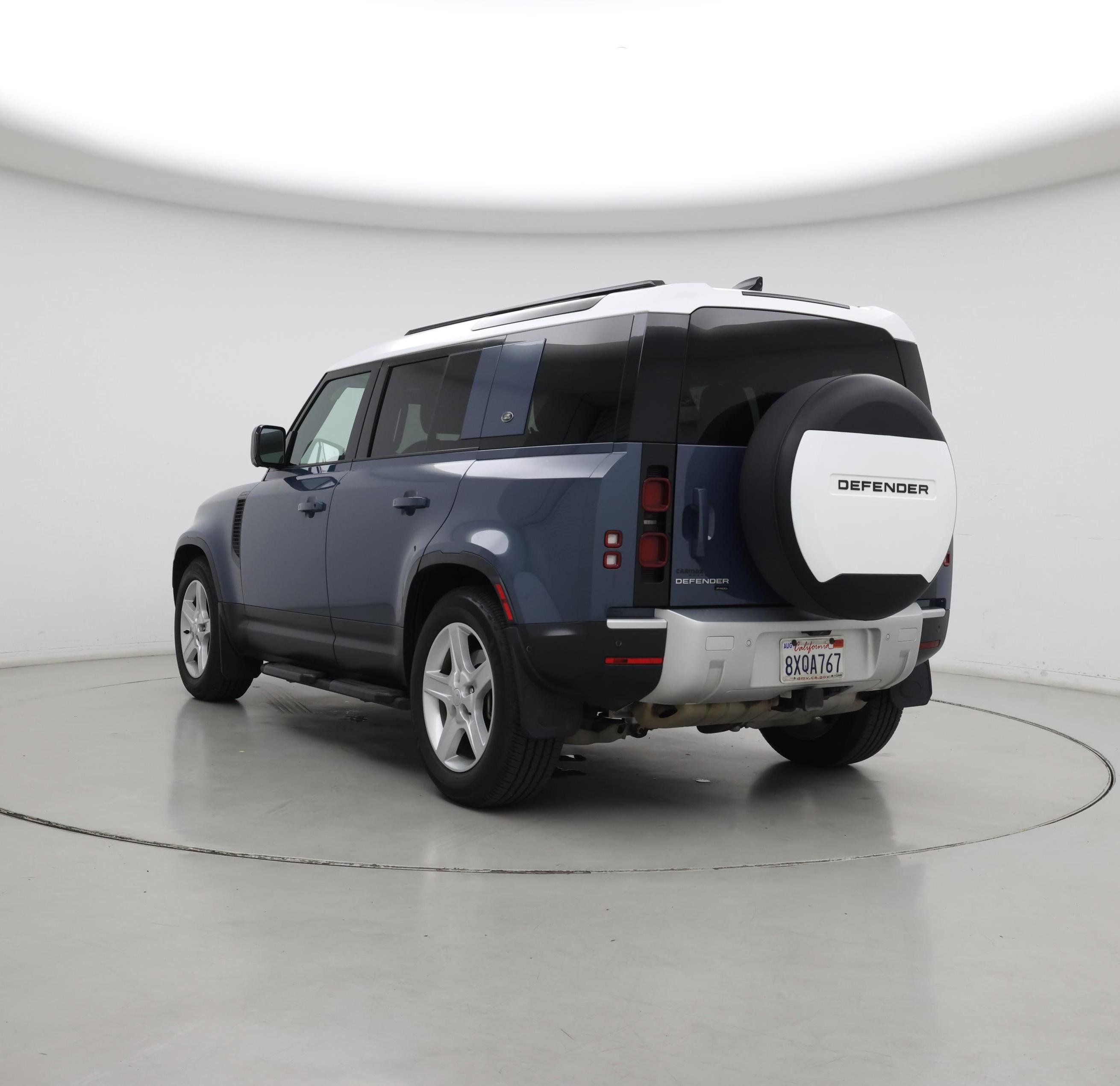 Thumbnail: 2022 Land Rover Defender - 2