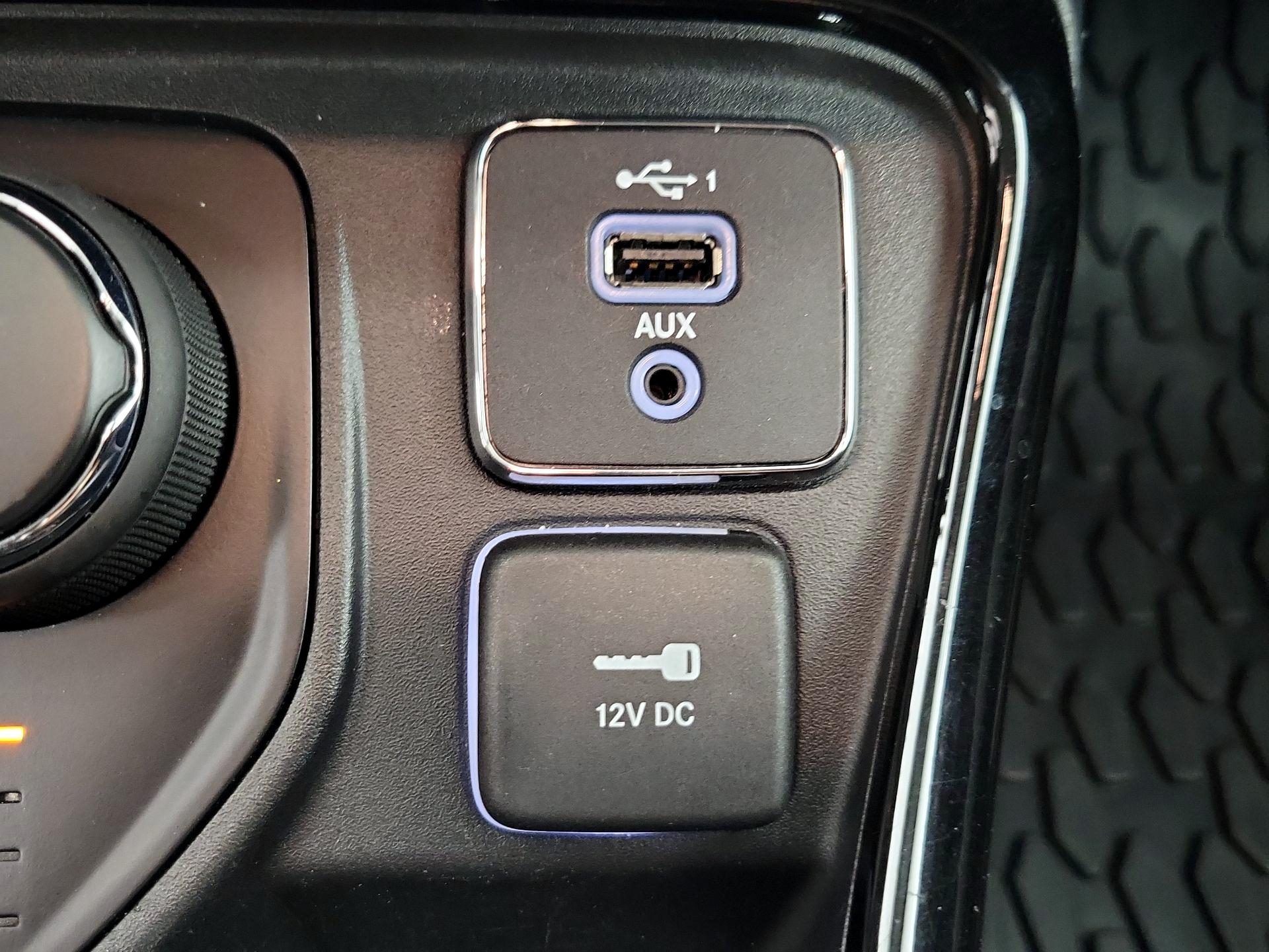 Thumbnail: 2021 Jeep Compass - 18