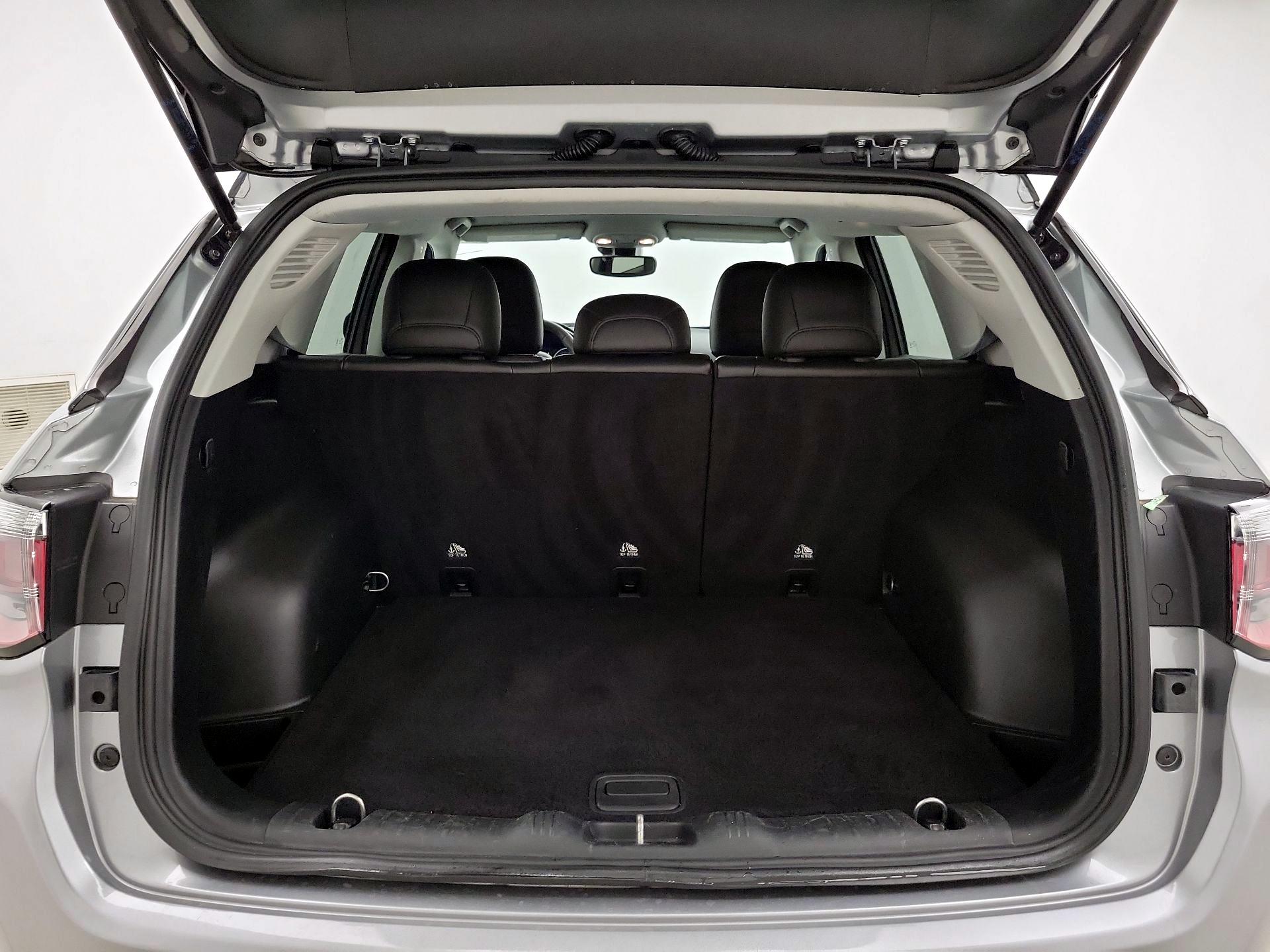 Thumbnail: 2021 Jeep Compass - 20