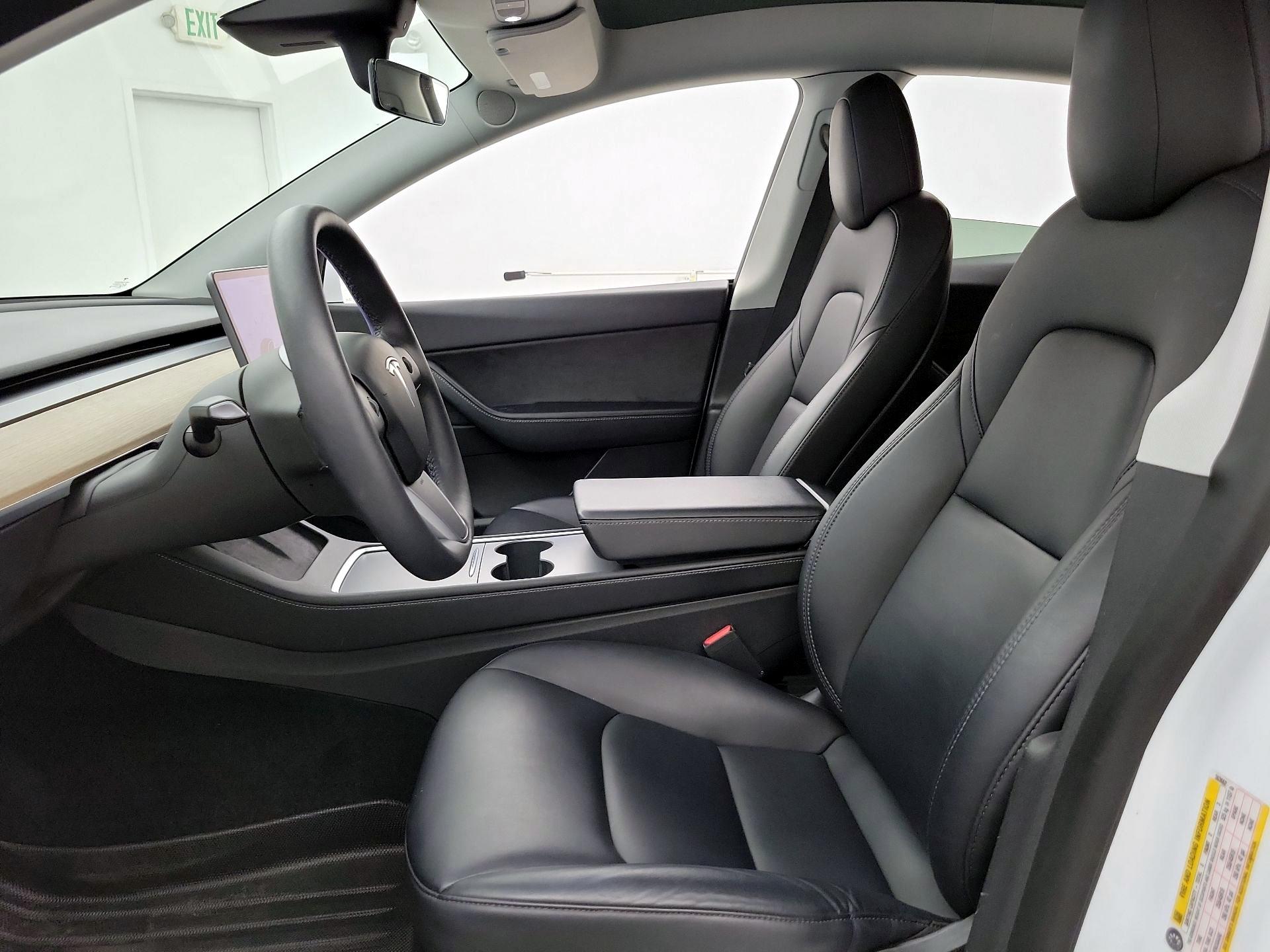 Thumbnail: 2022 Tesla Model Y - 11