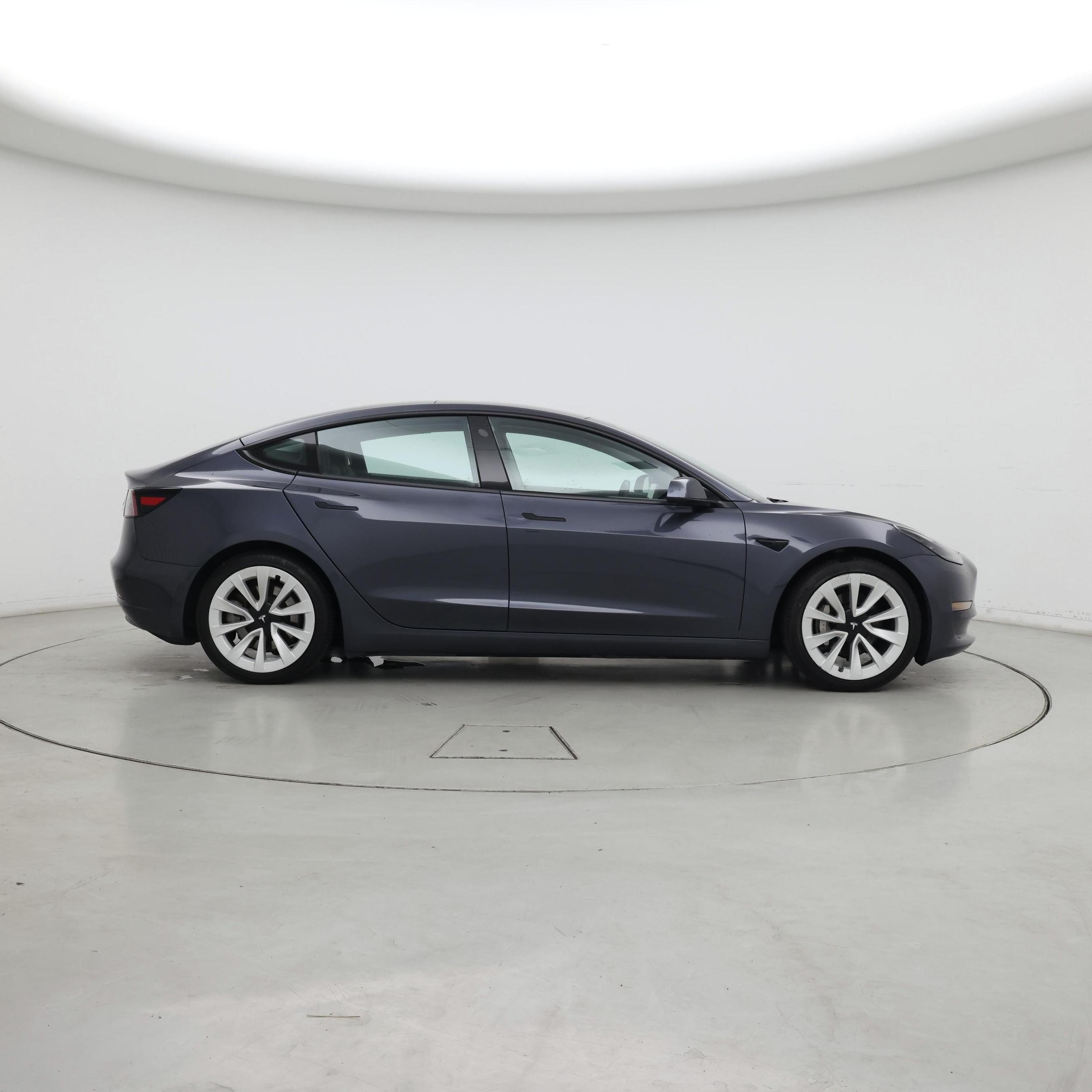 Thumbnail: 2021 Tesla Model 3 - 7