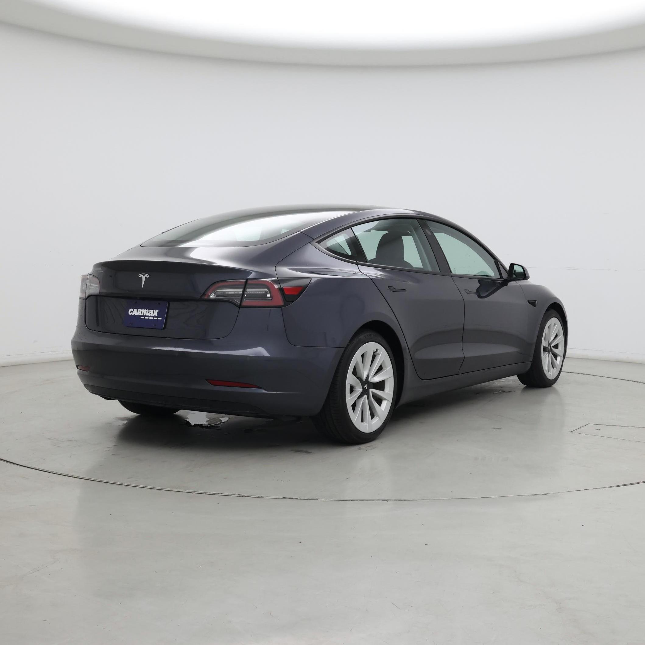 Thumbnail: 2021 Tesla Model 3 - 8