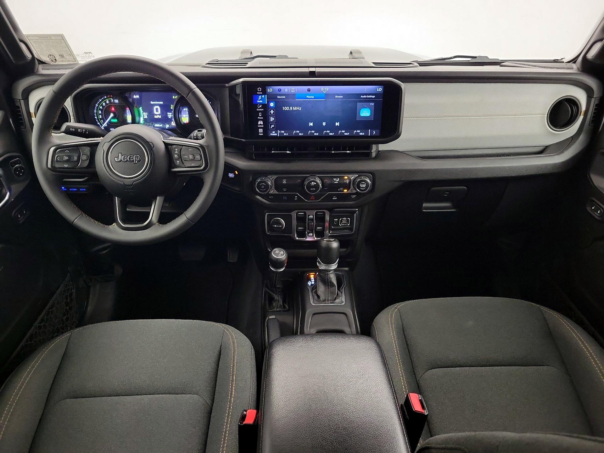 Thumbnail: 2024 Jeep Wrangler - 9