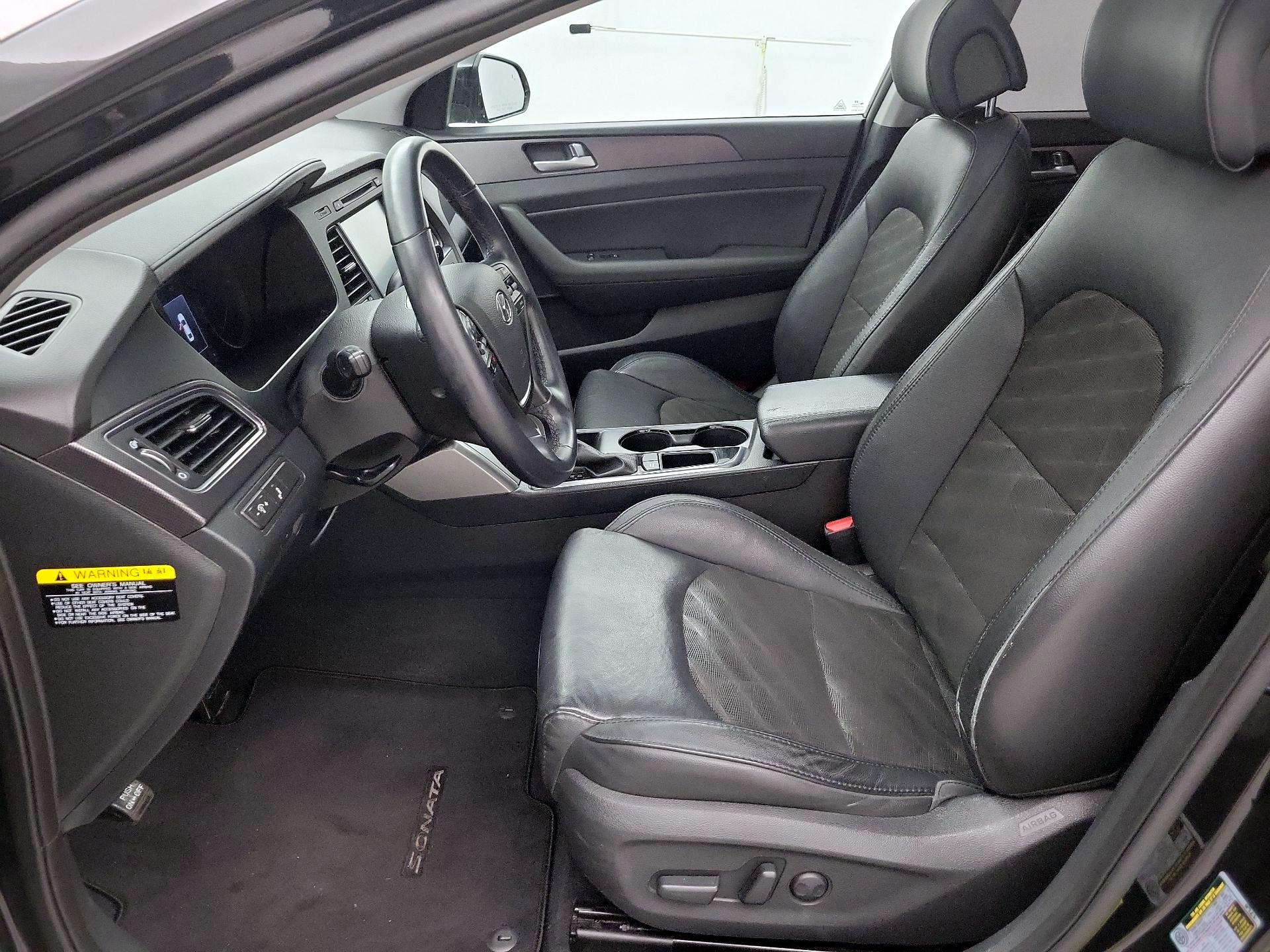 Thumbnail: 2016 Hyundai Sonata - 11