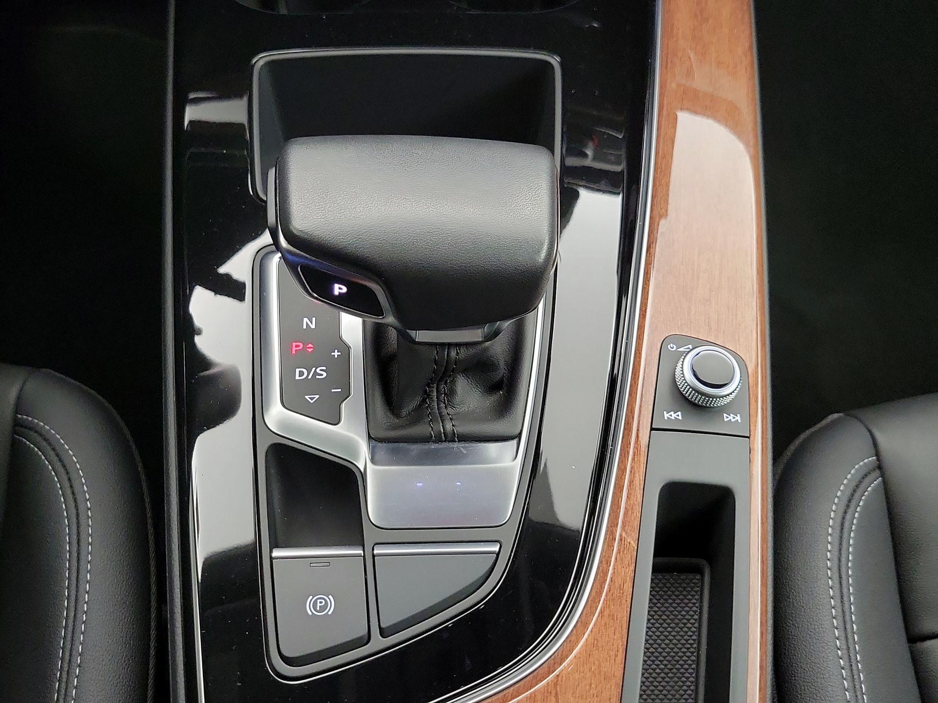 Thumbnail: 2022 Audi A5 - 17