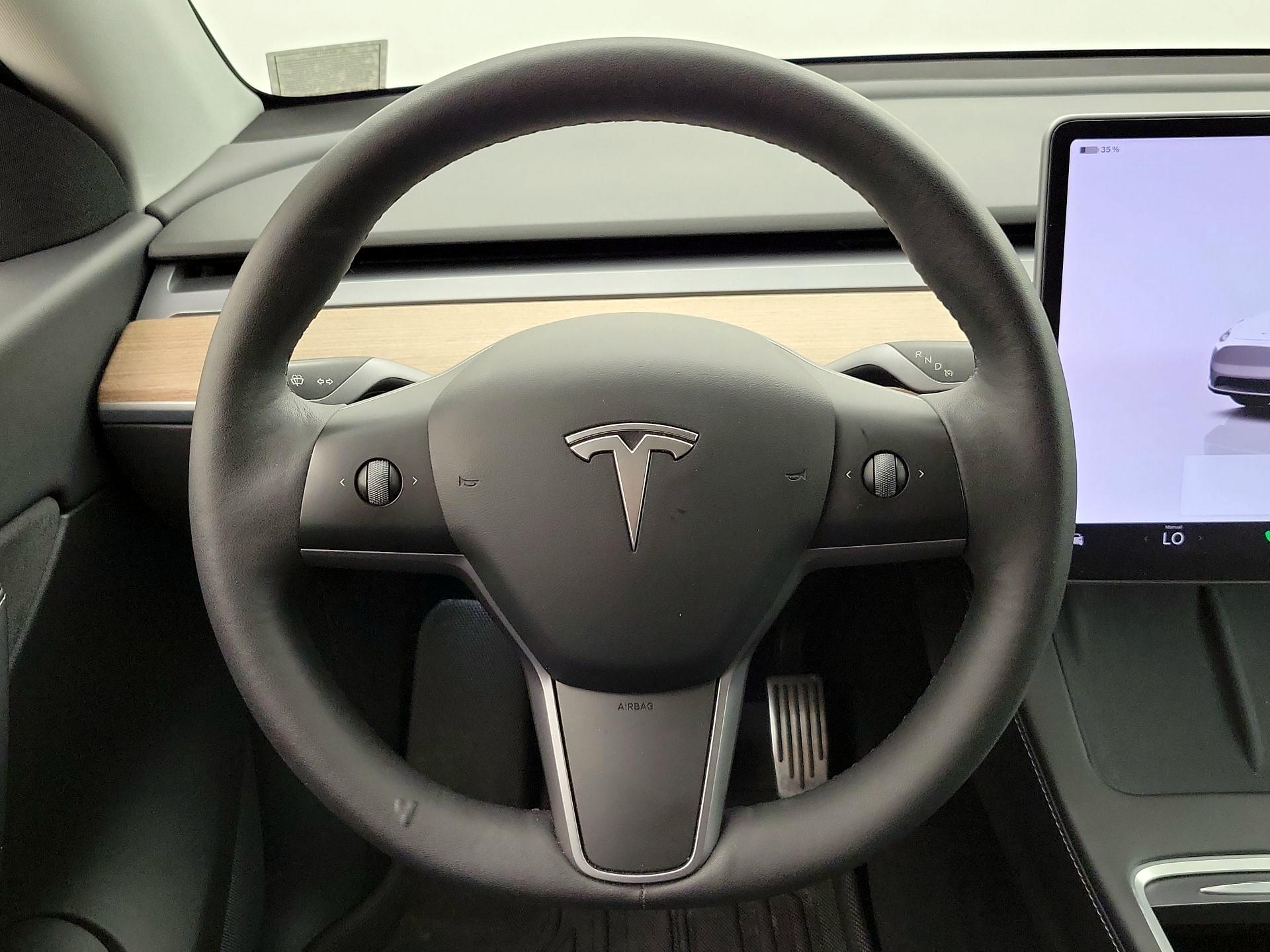 Thumbnail: 2022 Tesla Model Y - 10