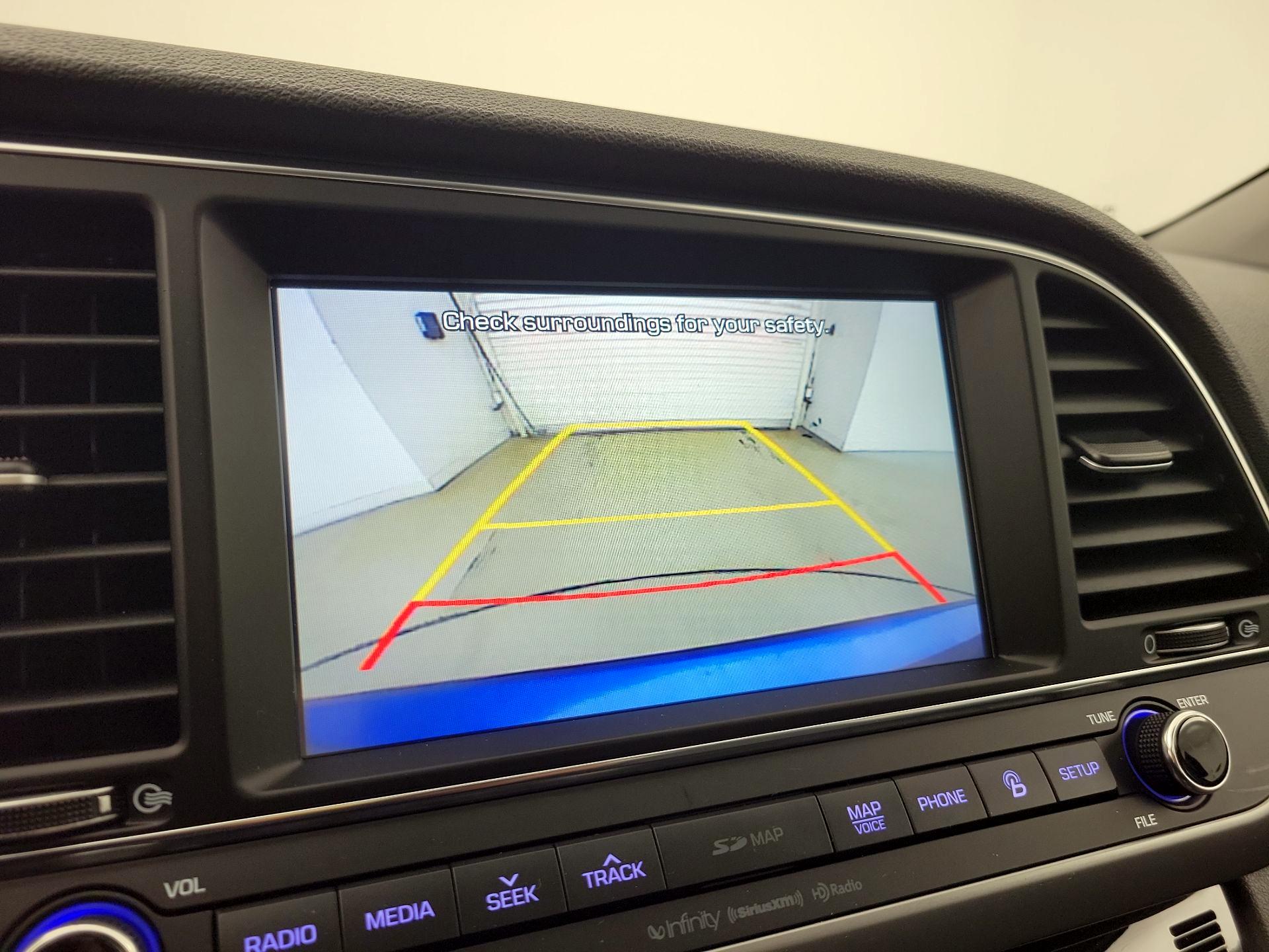 Thumbnail: 2017 Hyundai Elantra - 15