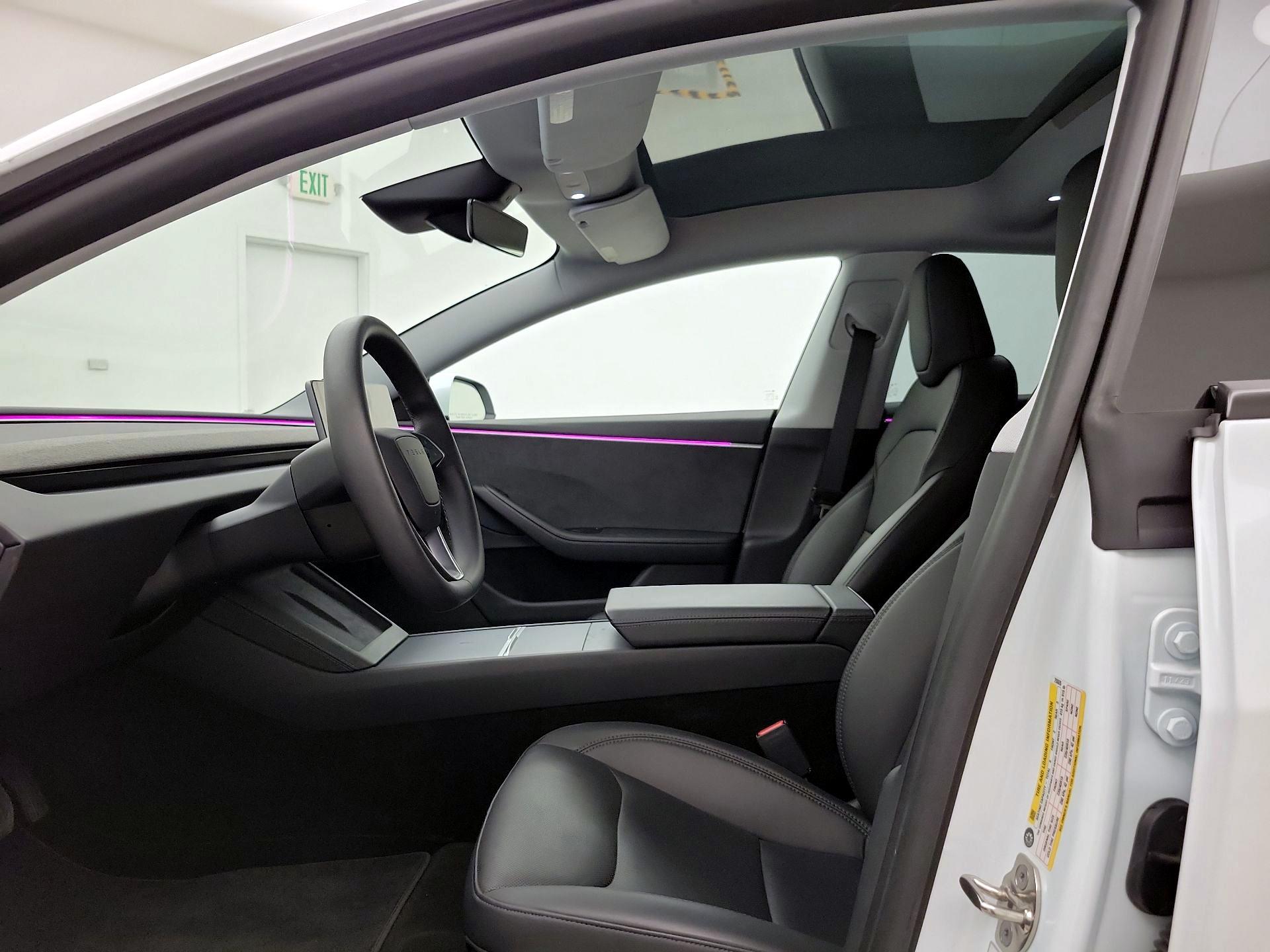 Thumbnail: 2024 Tesla Model 3 - 19
