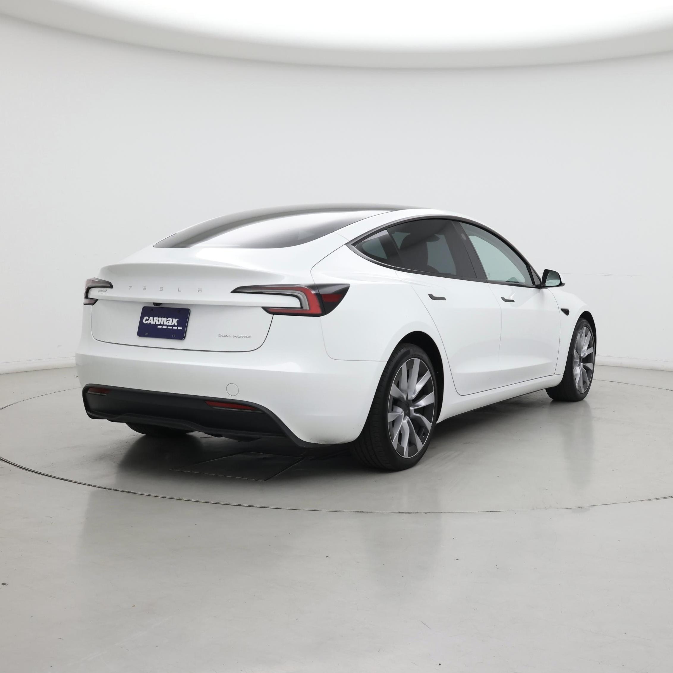 Thumbnail: 2024 Tesla Model 3 - 8