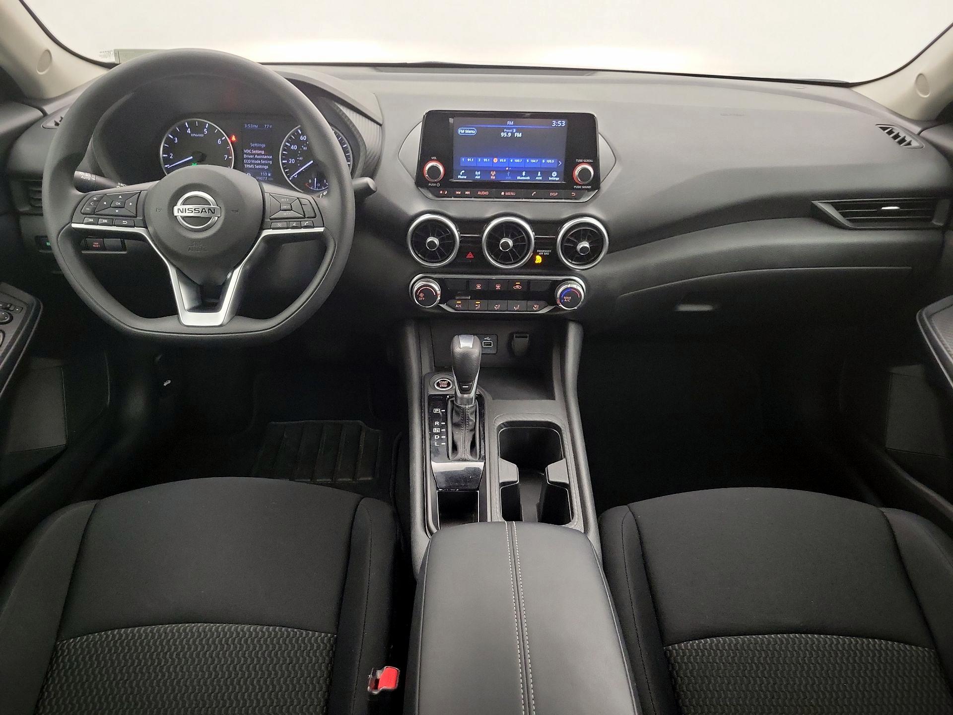 Thumbnail: 2022 Nissan Sentra - 9