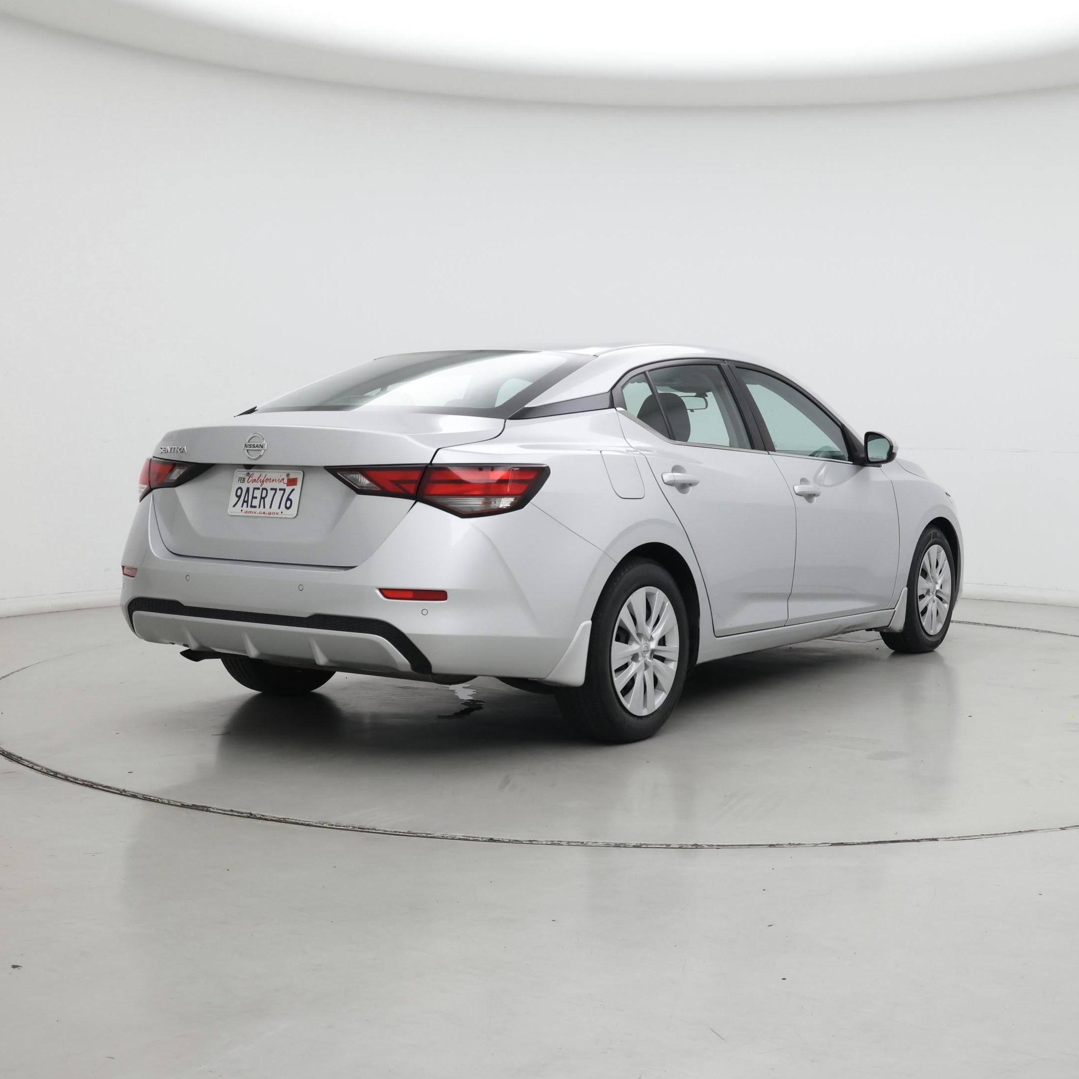 Thumbnail: 2022 Nissan Sentra - 8