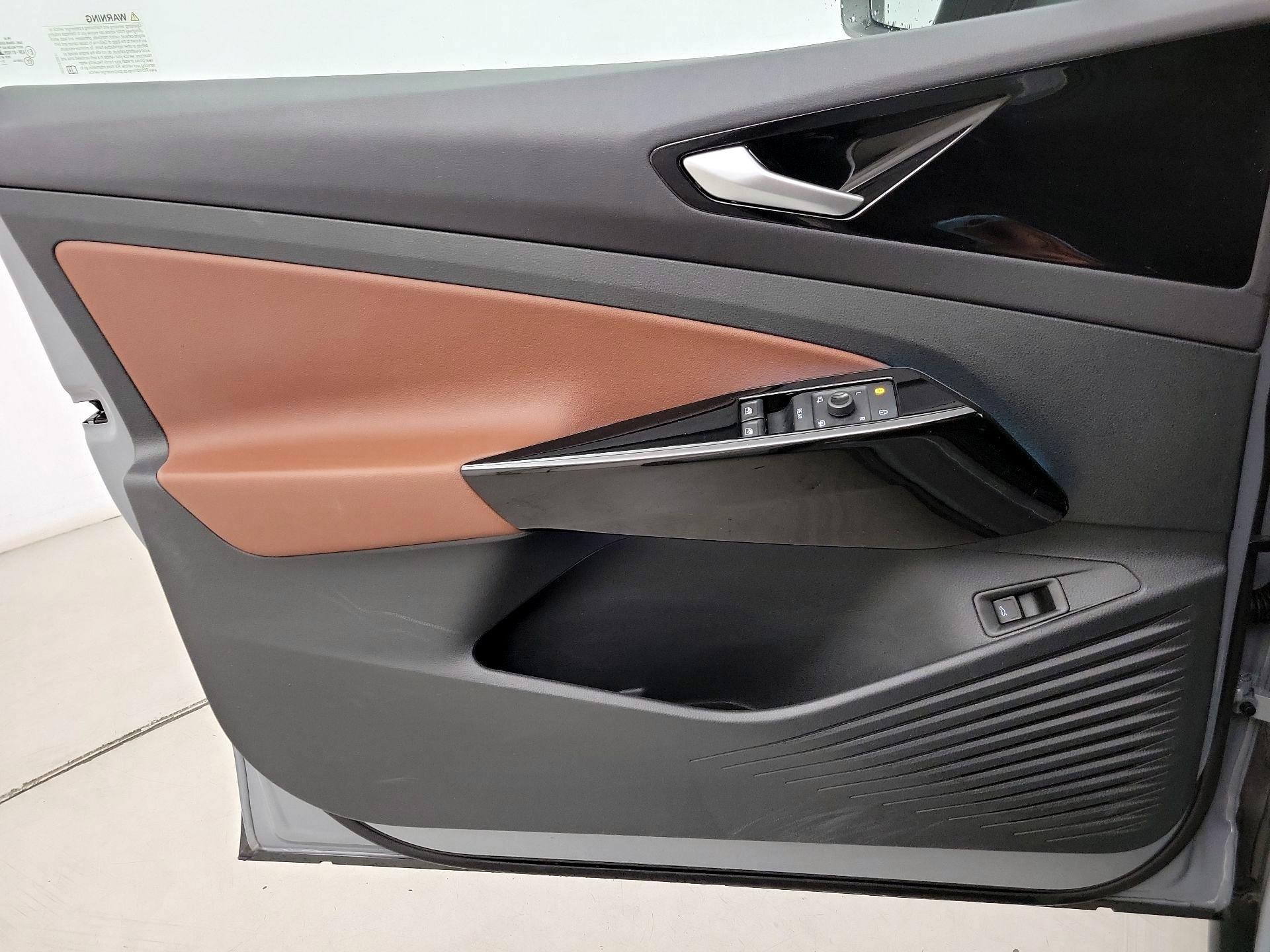 Thumbnail: 2021 Volkswagen ID.4 - 12