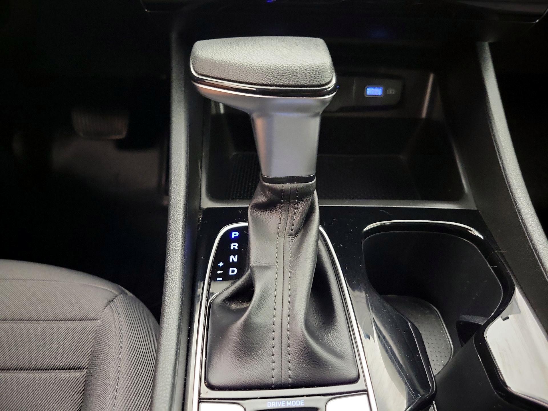 Thumbnail: 2022 Hyundai Santa Cruz - 17
