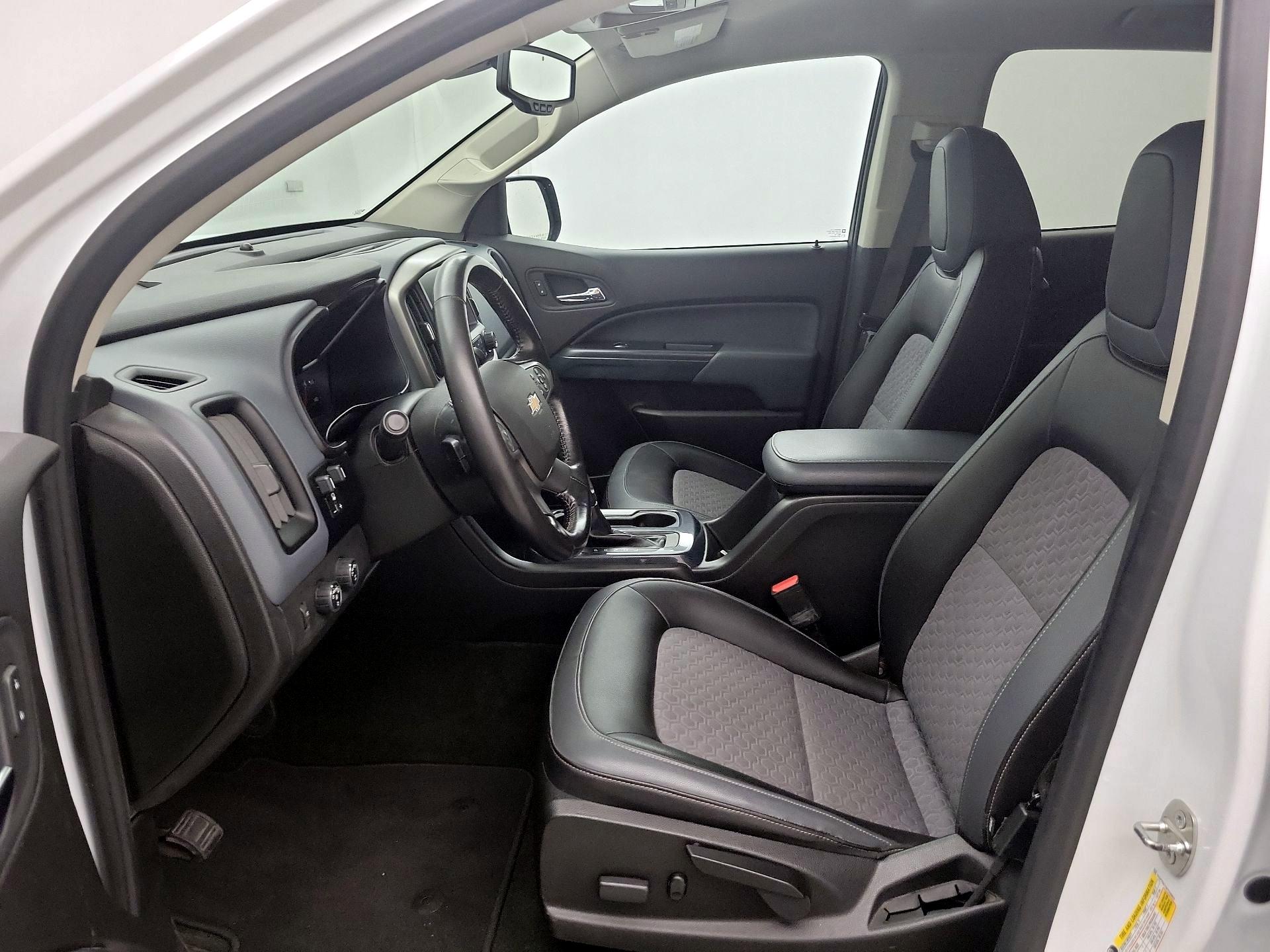 Thumbnail: 2017 Chevrolet Colorado - 11