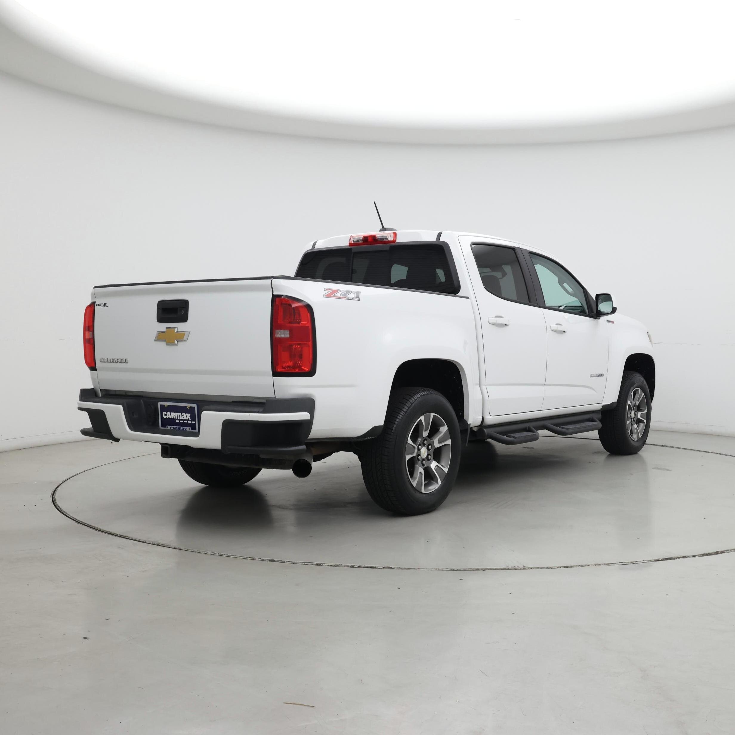 Thumbnail: 2017 Chevrolet Colorado - 8