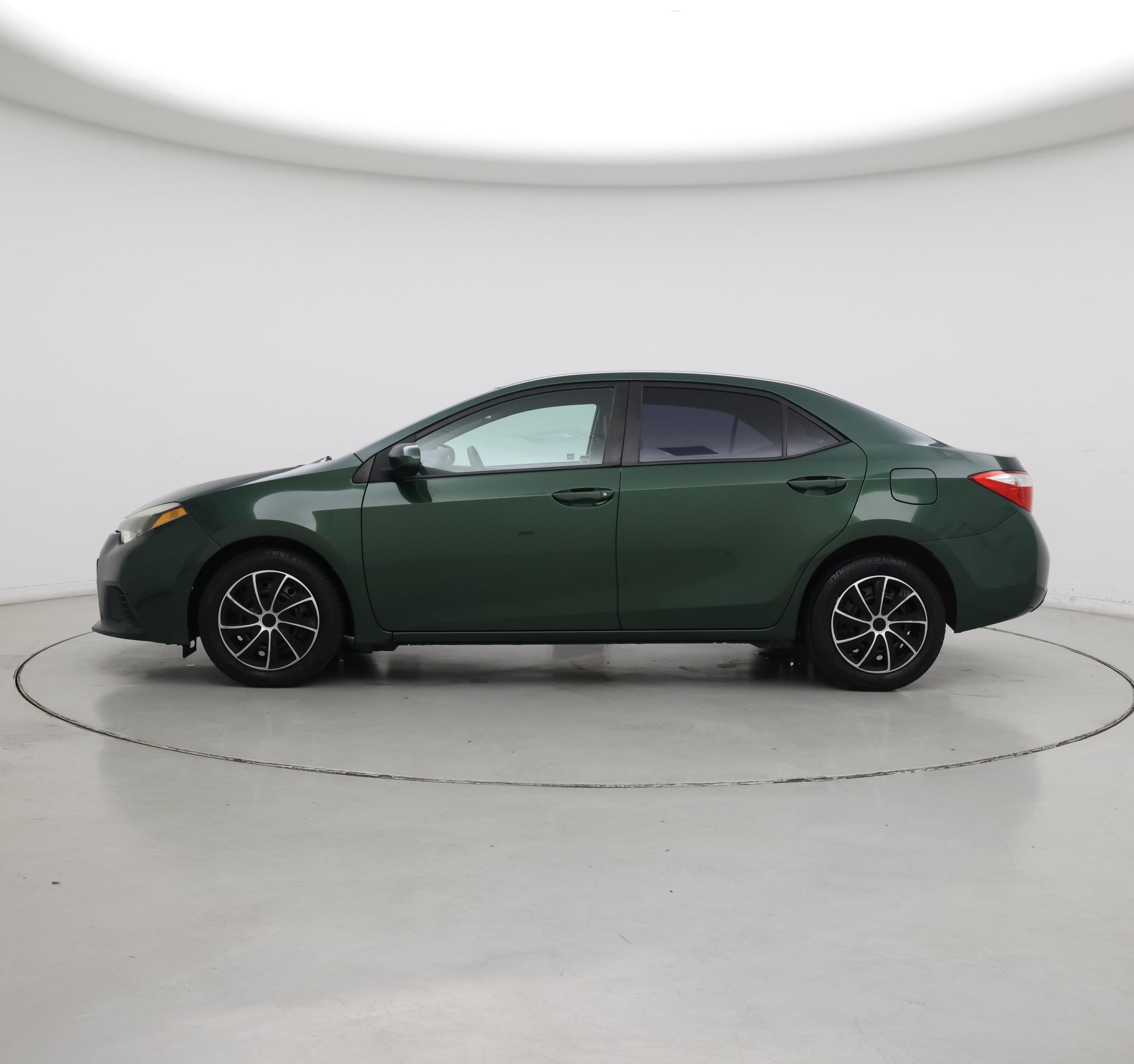 Thumbnail: 2014 Toyota Corolla - 3