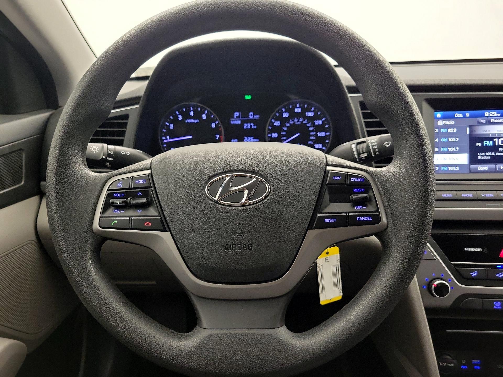 Thumbnail: 2017 Hyundai Elantra - 10