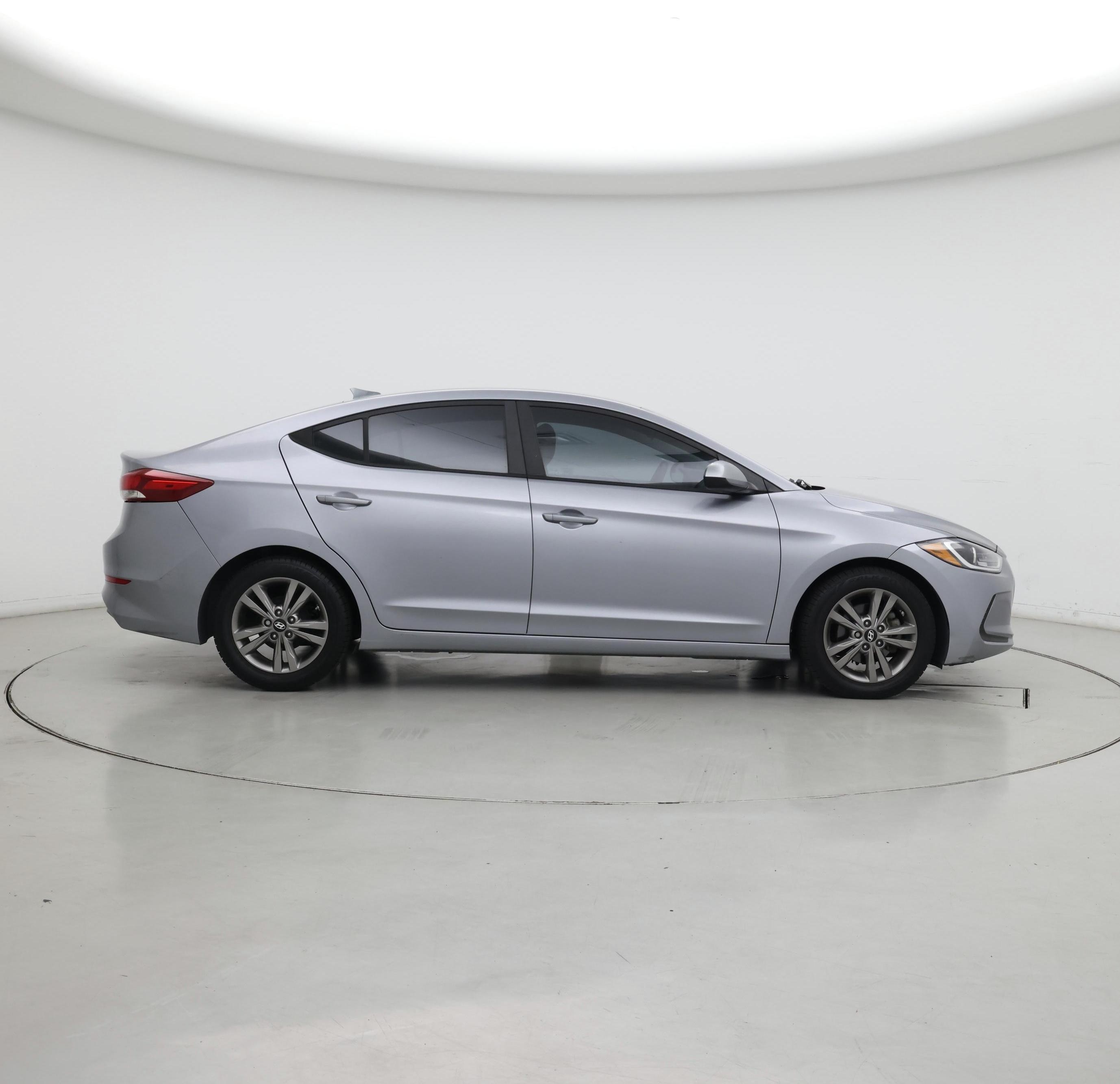 Thumbnail: 2017 Hyundai Elantra - 7