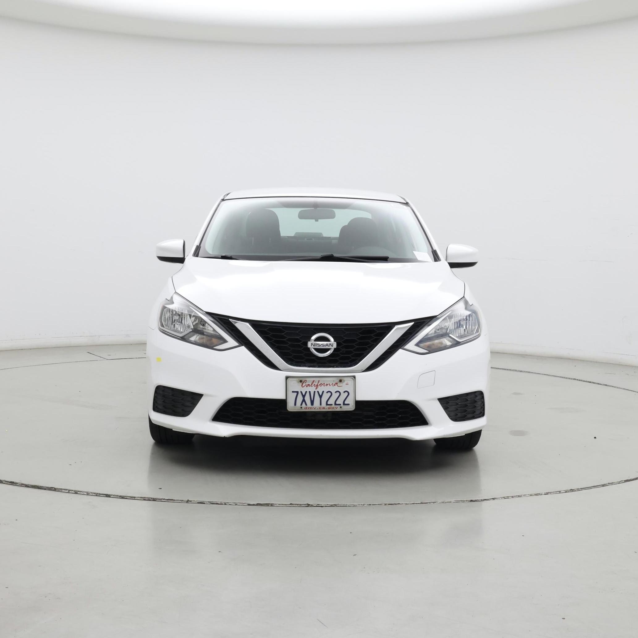 Thumbnail: 2017 Nissan Sentra - 5
