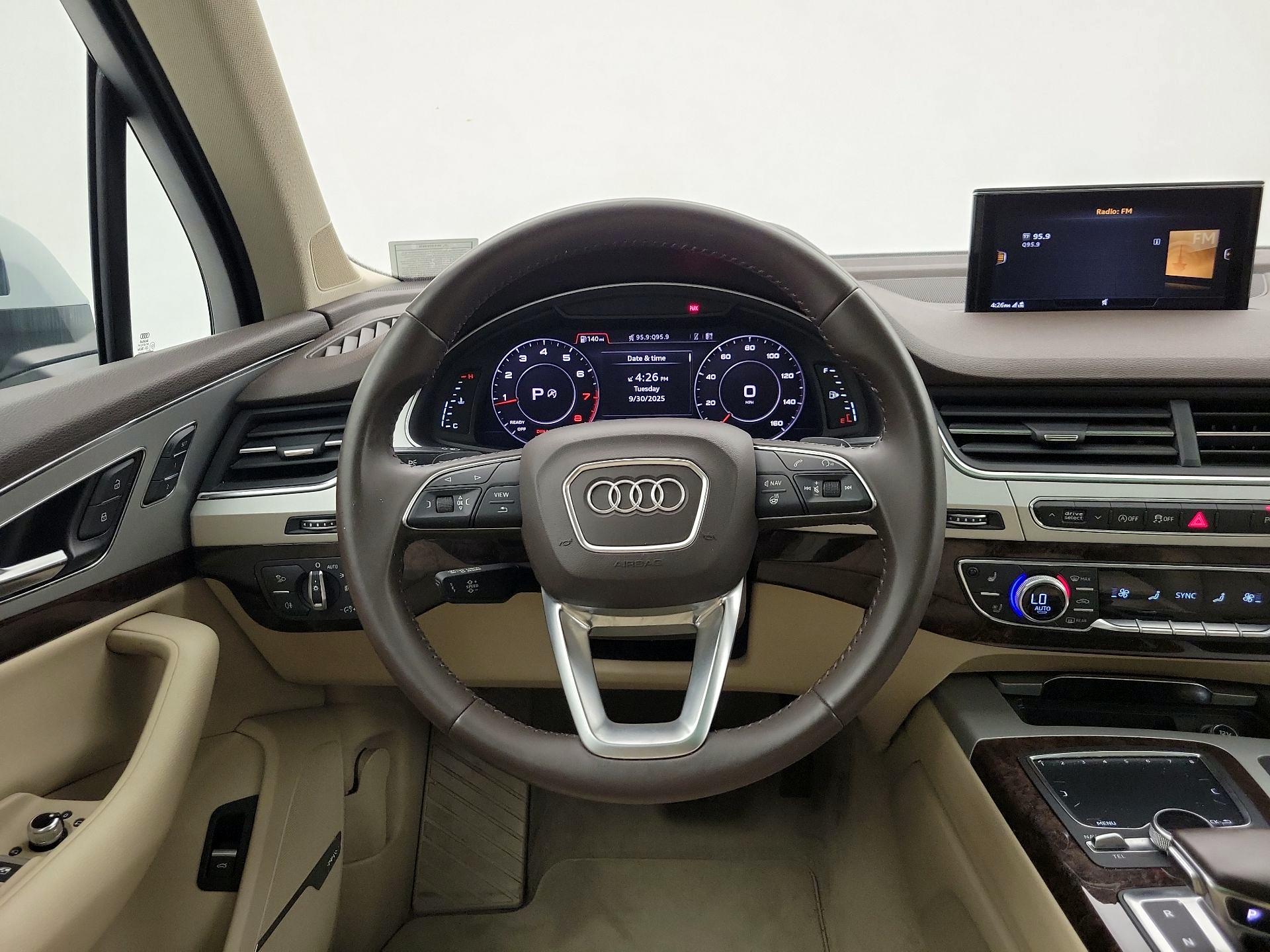 Thumbnail: 2019 Audi Q7 - 10