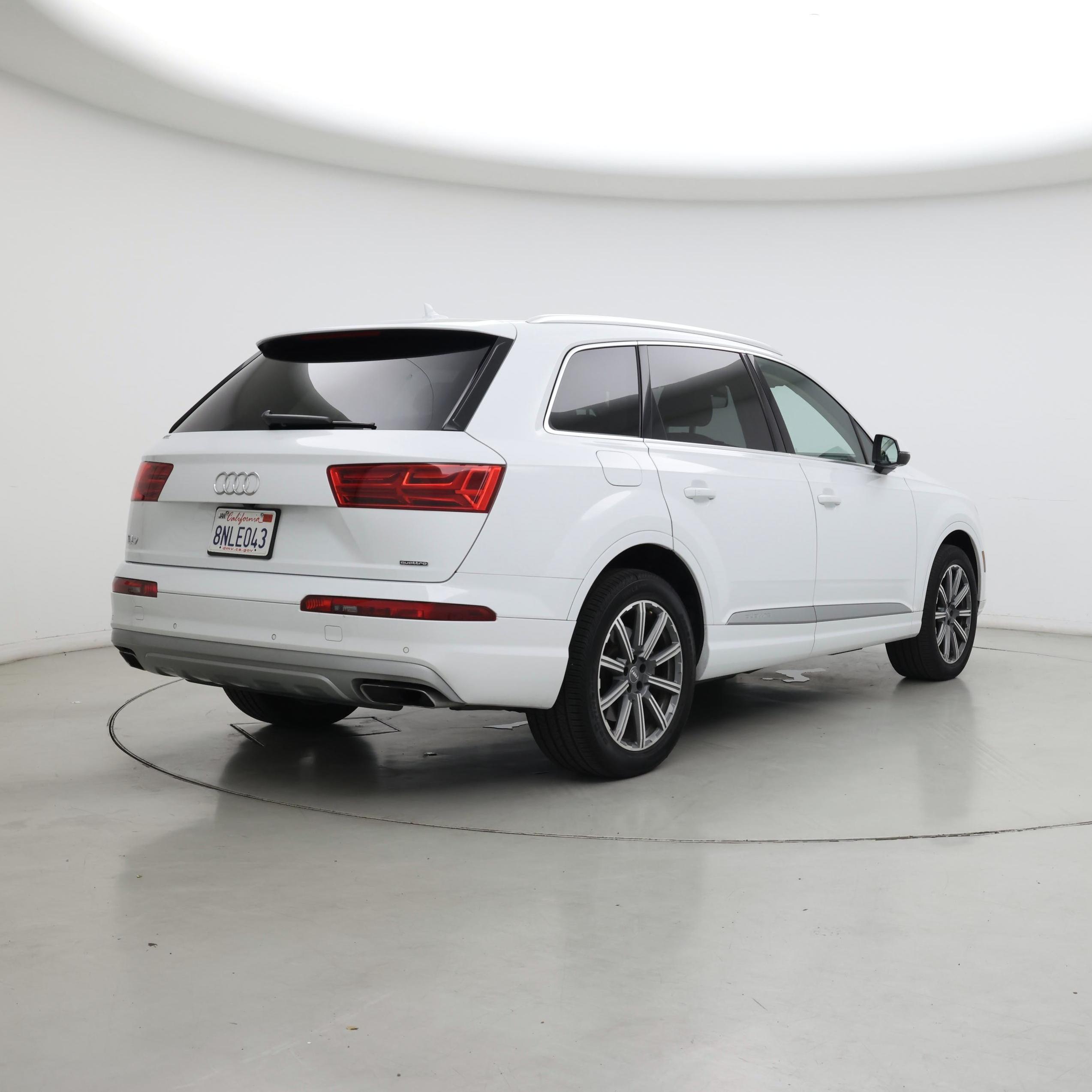 Thumbnail: 2019 Audi Q7 - 8