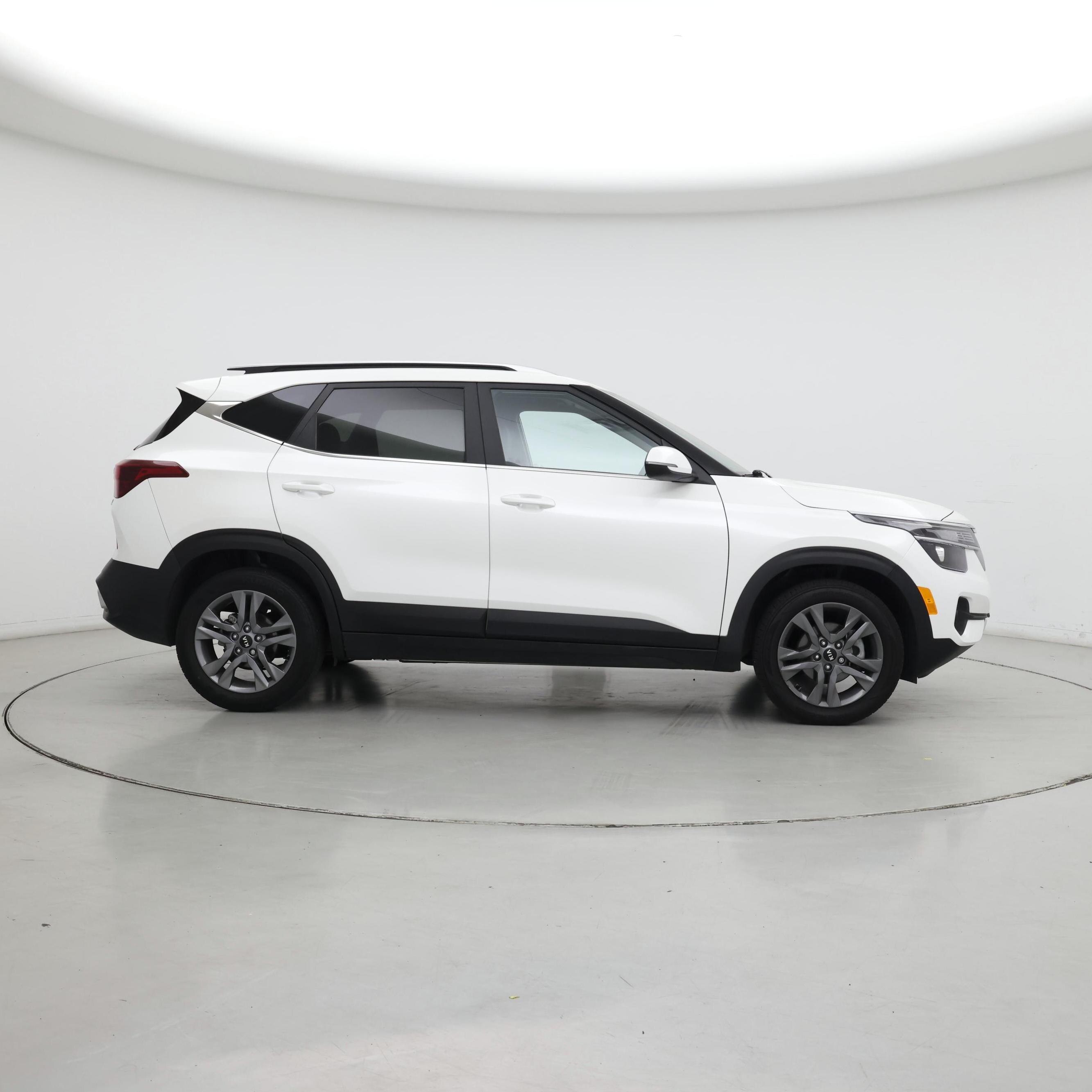 Thumbnail: 2021 Kia Seltos - 7