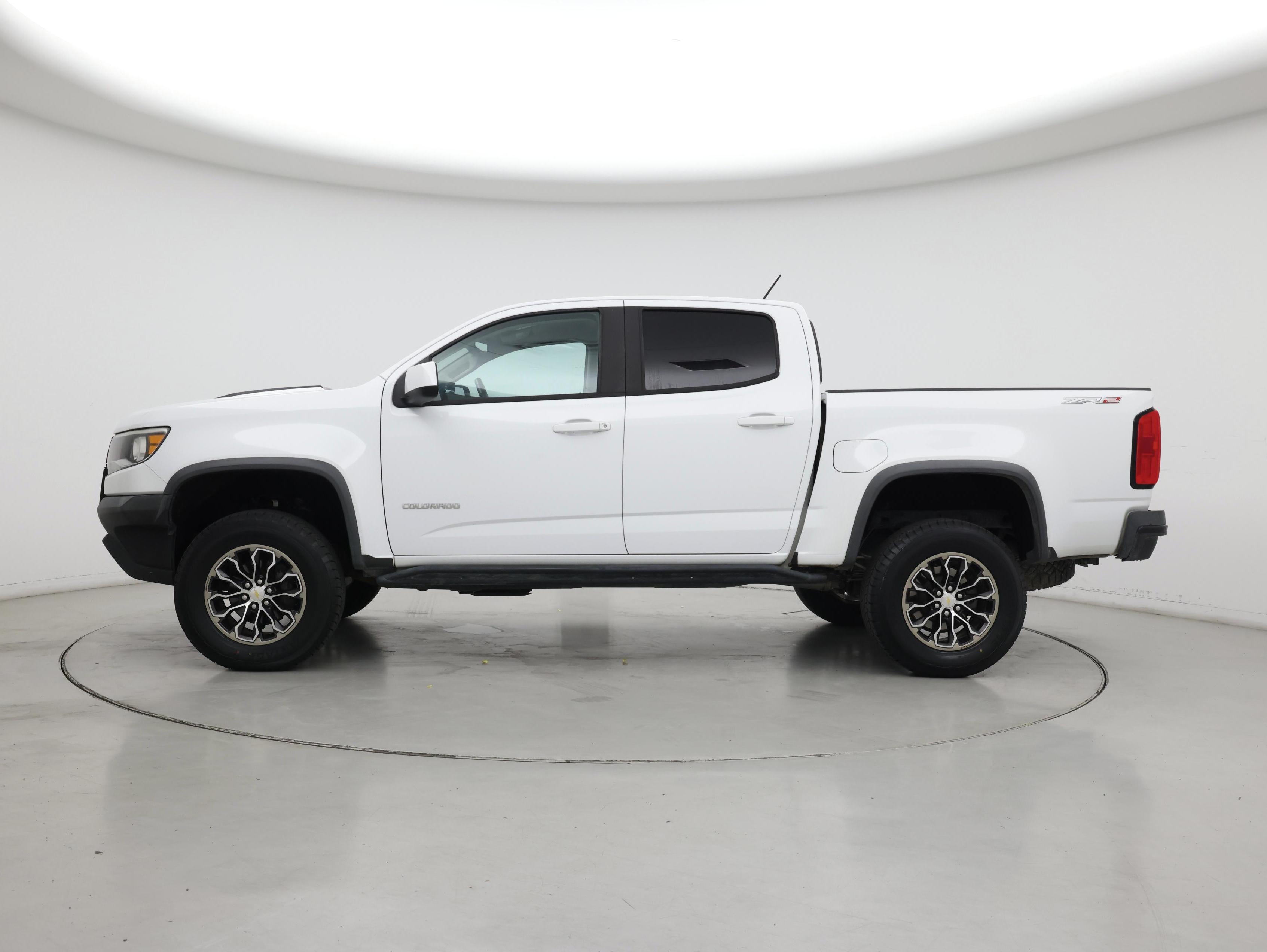 Thumbnail: 2018 Chevrolet Colorado - 3